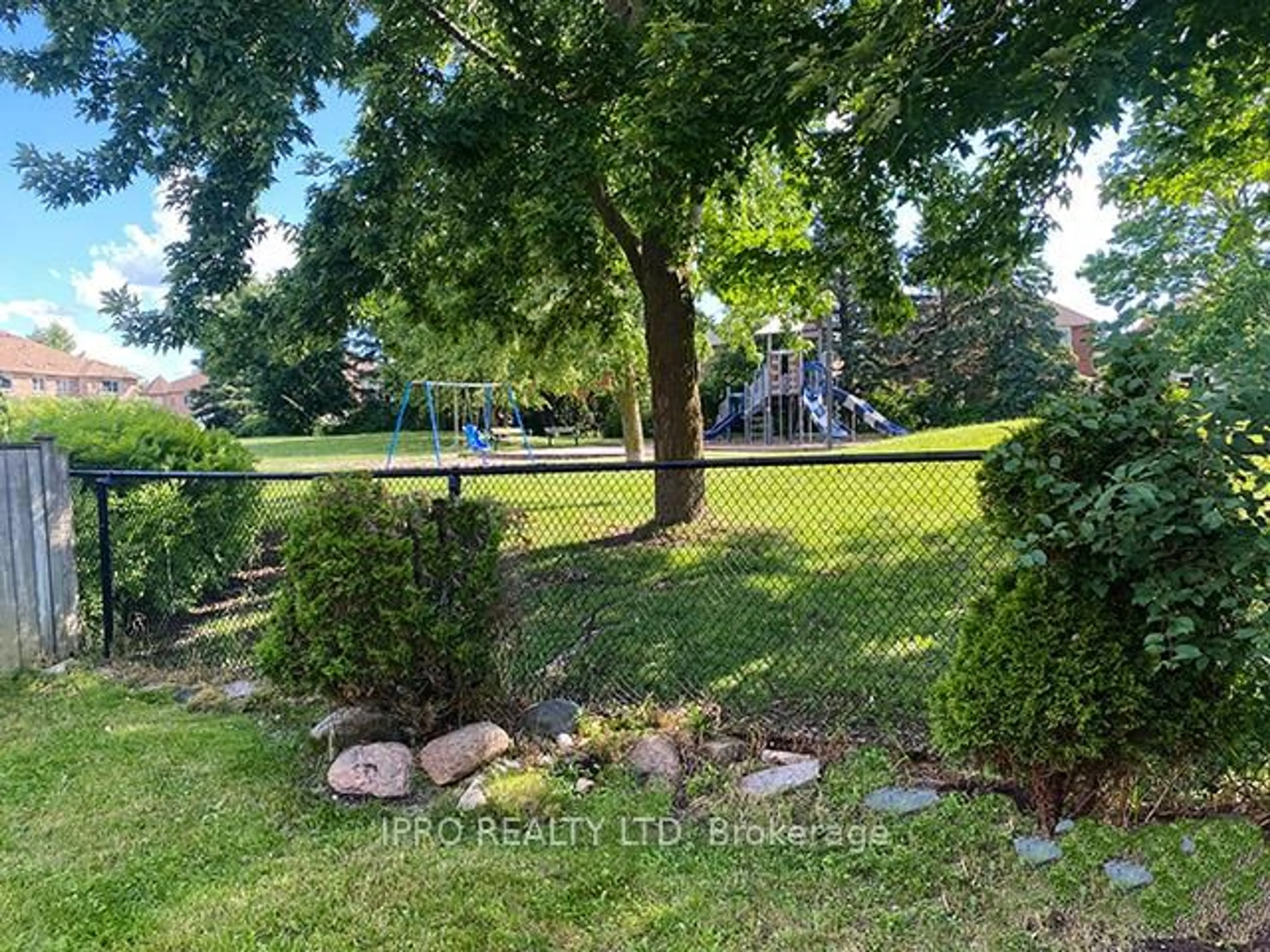 A pic from outside/outdoor area/front of a property/back of a property/a pic from drone, forest/trees view for 63 Coolspring Cres, Caledon Ontario L7E 1W7