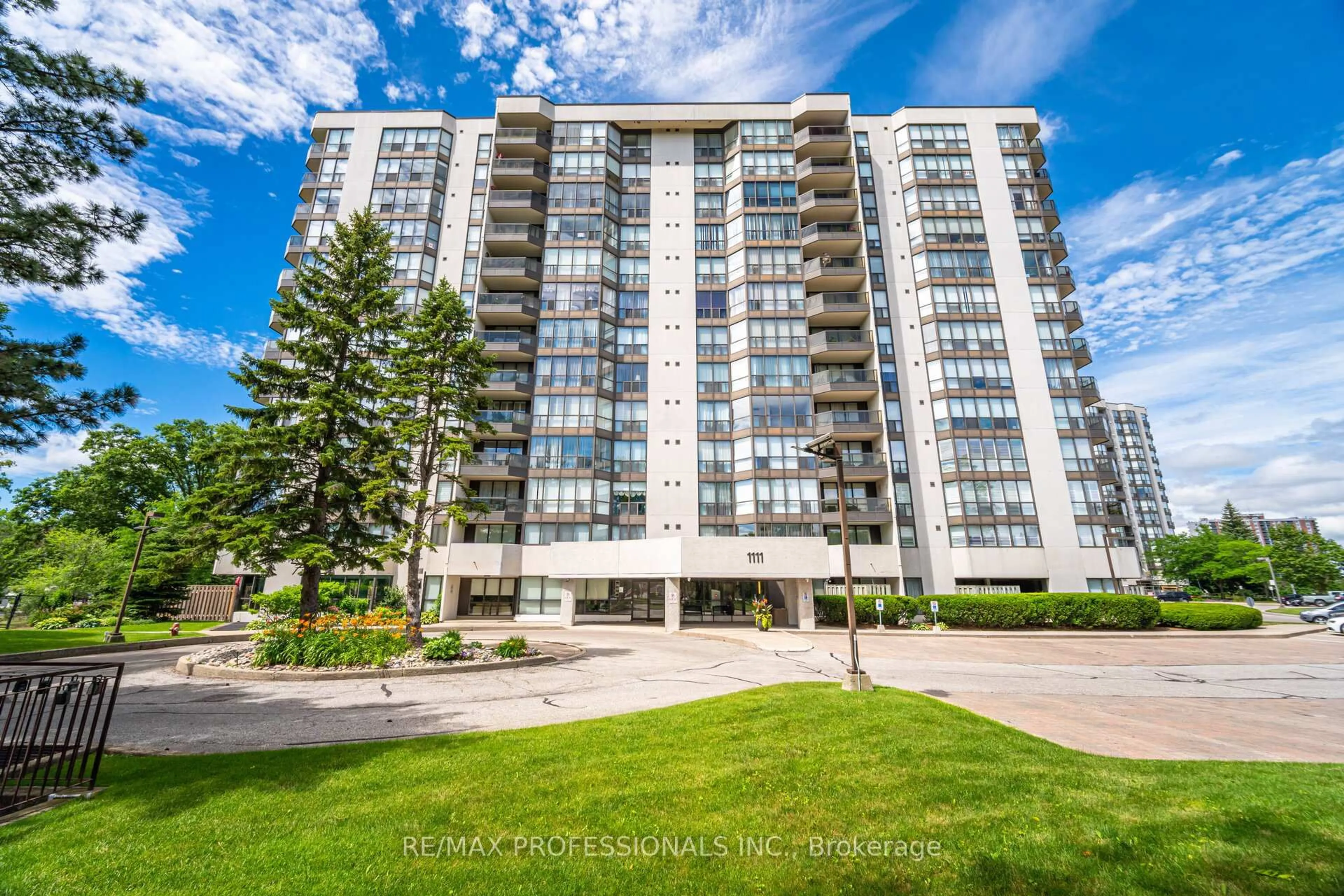 Unknown for 1111 Bough Beeches Blvd #1002, Mississauga Ontario L4W 4N1