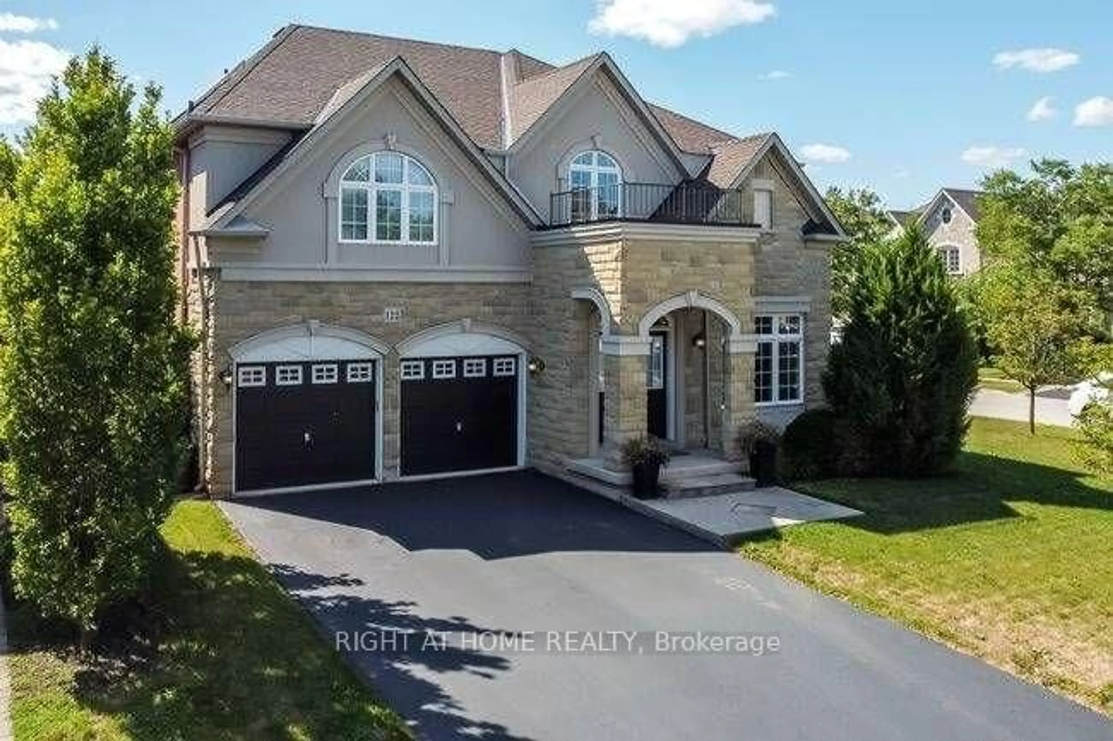 Home with brick exterior material, street for 122 Spring Azure Cres, Oakville Ontario L6L 6V8