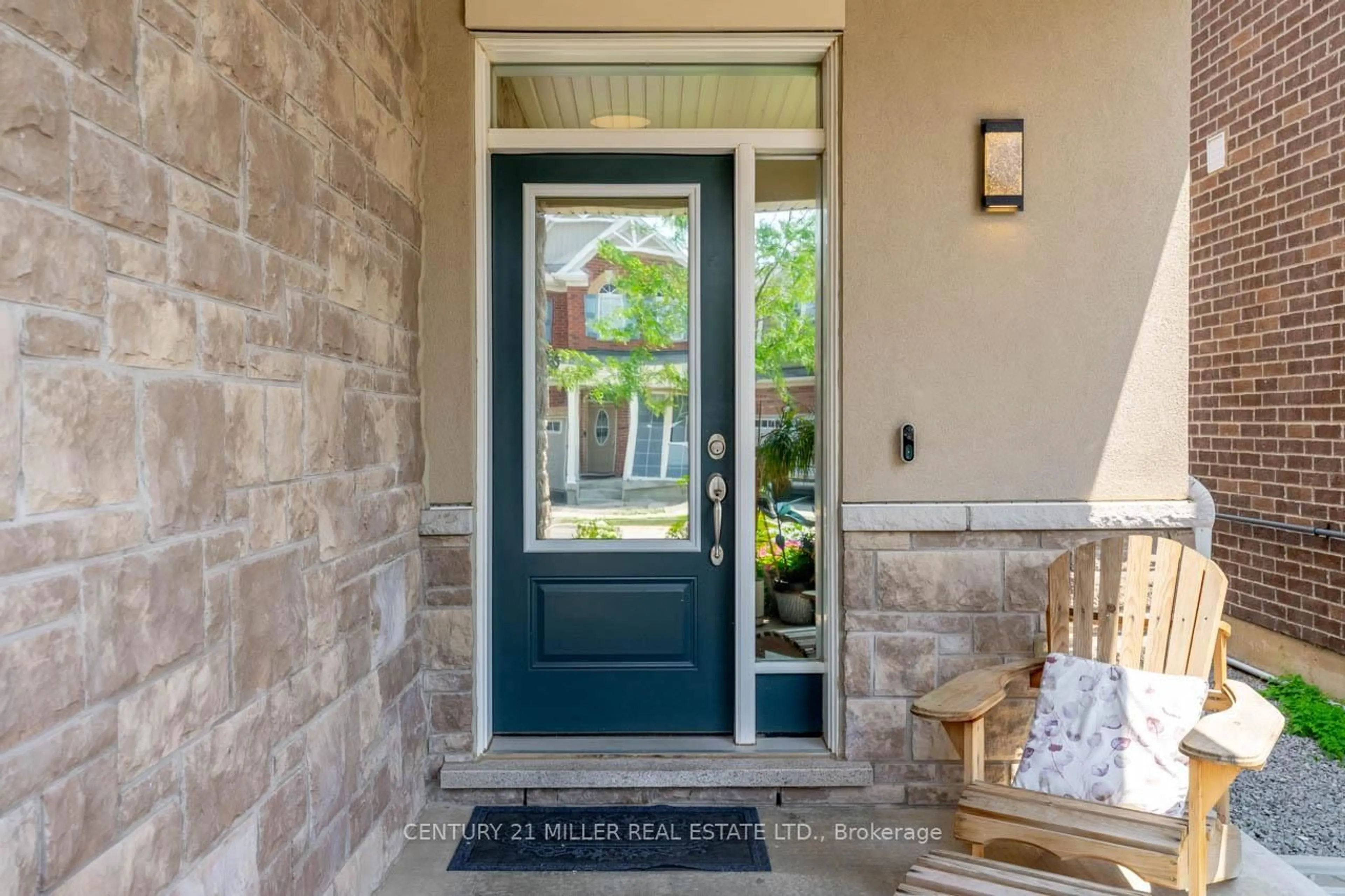 Indoor entryway for 1249 Duignan Cres, Milton Ontario L9E 1C5
