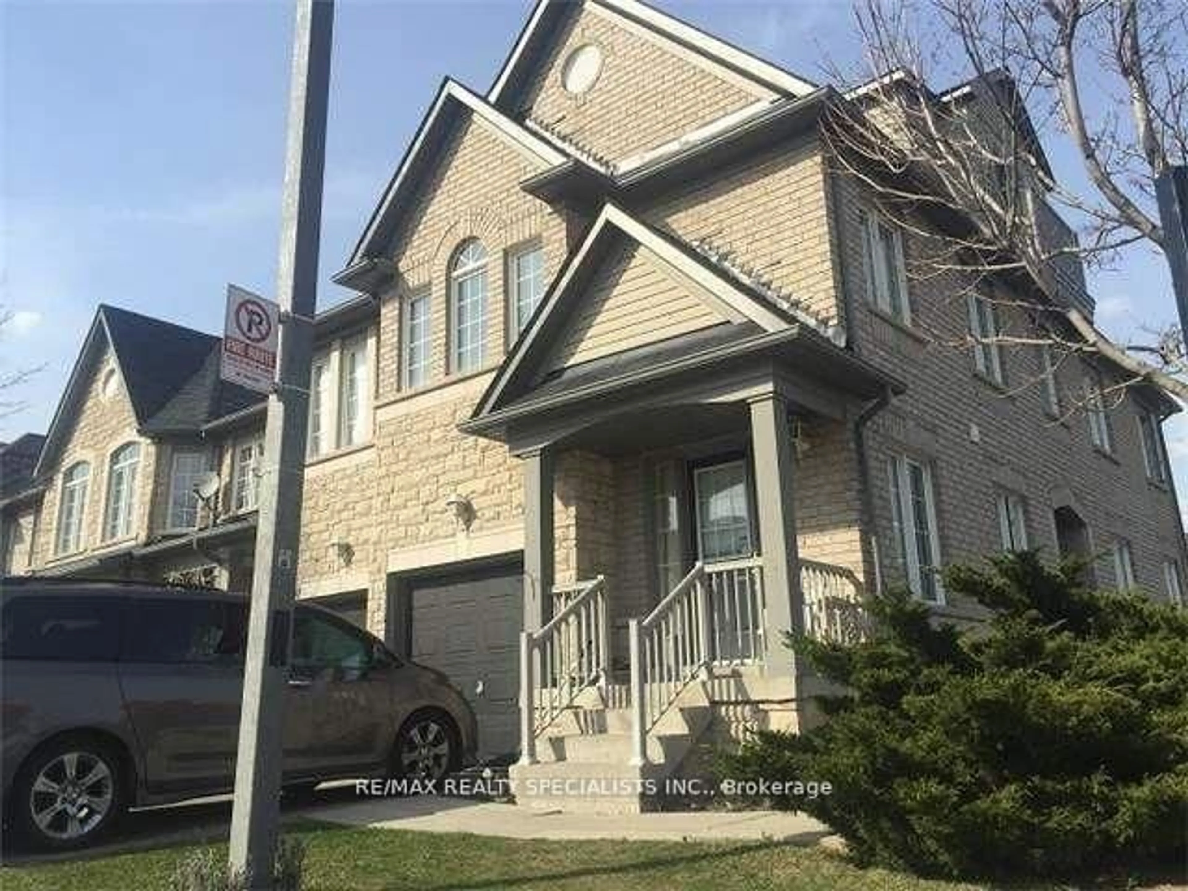 Home with brick exterior material, street for 5260 Mcfarren Blvd #181, Mississauga Ontario L5M 7J5