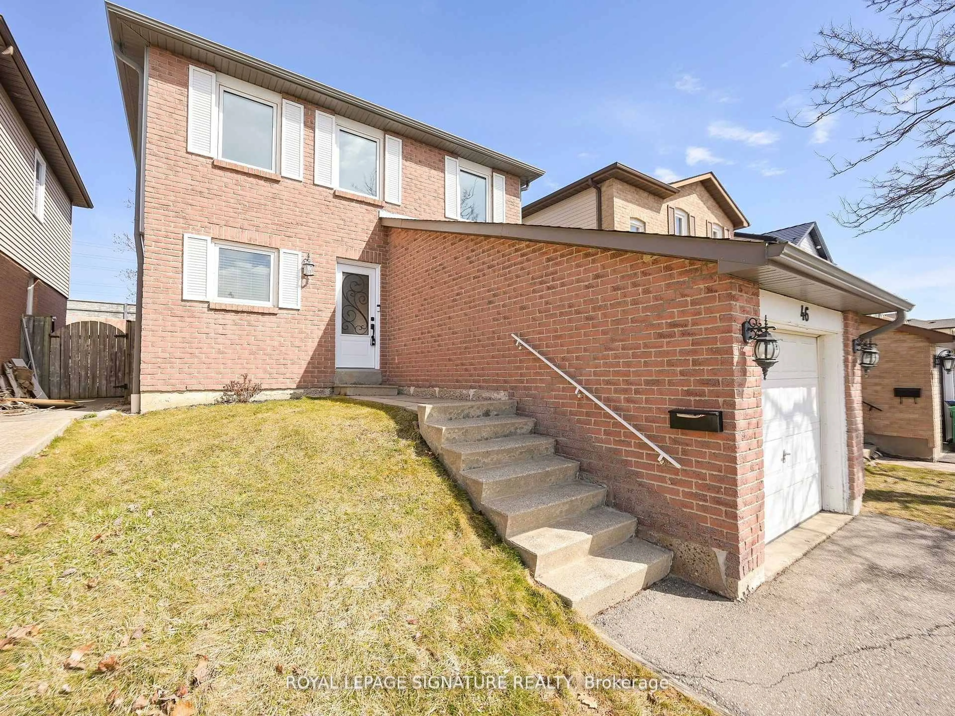 Home with brick exterior material, street for 46 Northgate Blvd, Brampton Ontario L6S 4A6