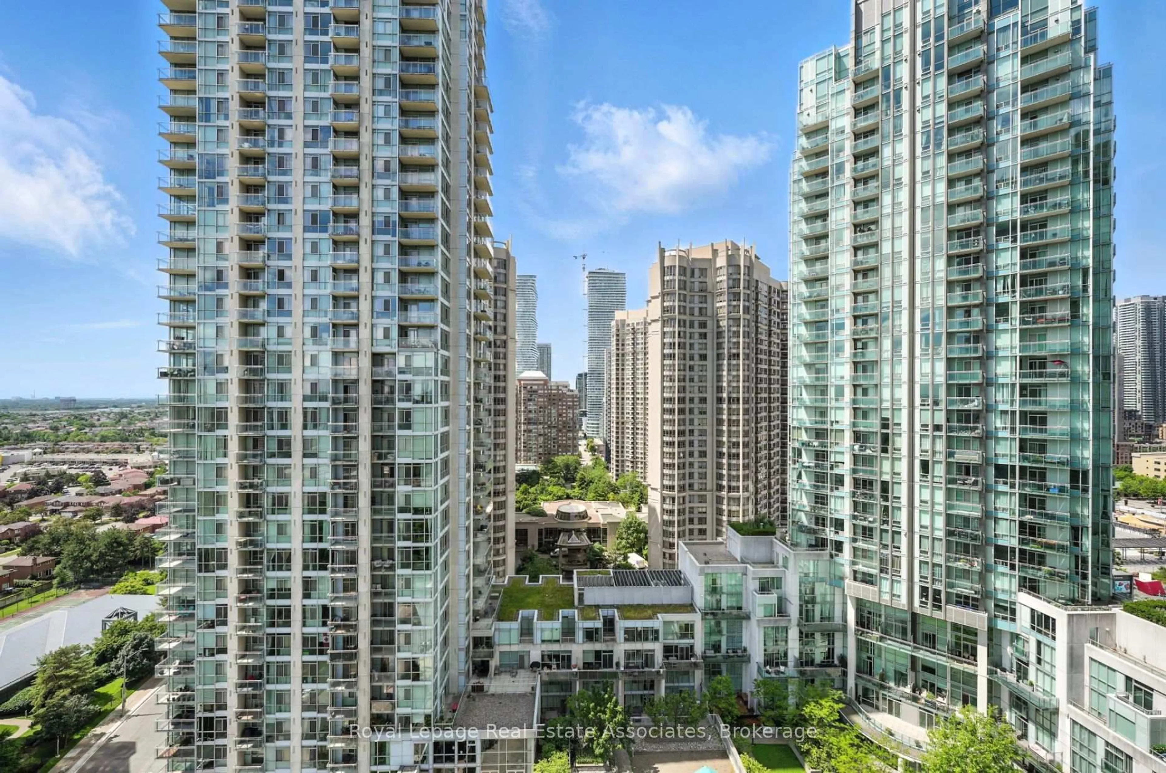 Unknown for 223 Webb Dr #2008, Mississauga Ontario L5B 0E8