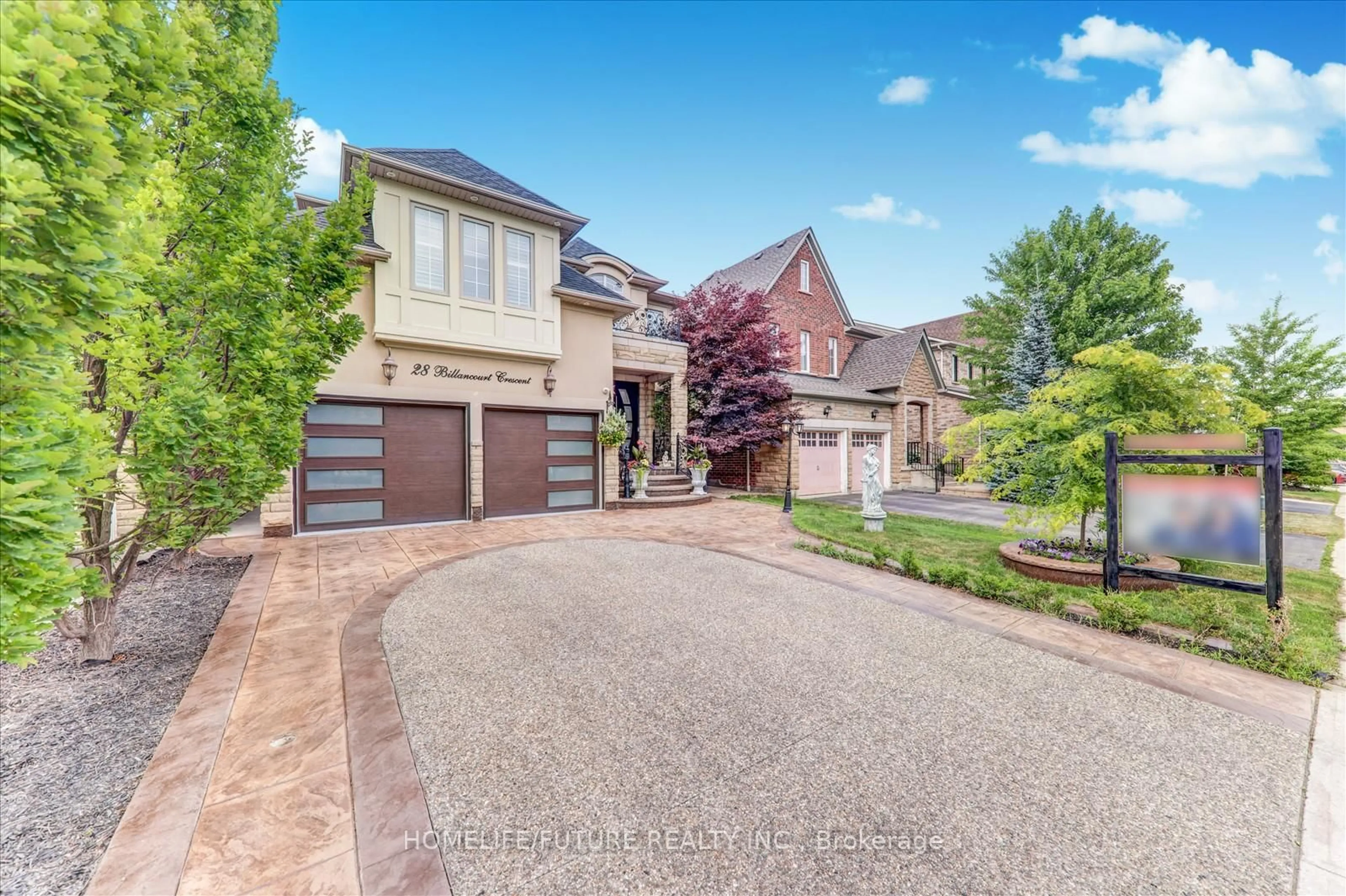 Home with brick exterior material, street for 28 Billancourt Cres, Brampton Ontario L6P 1N5