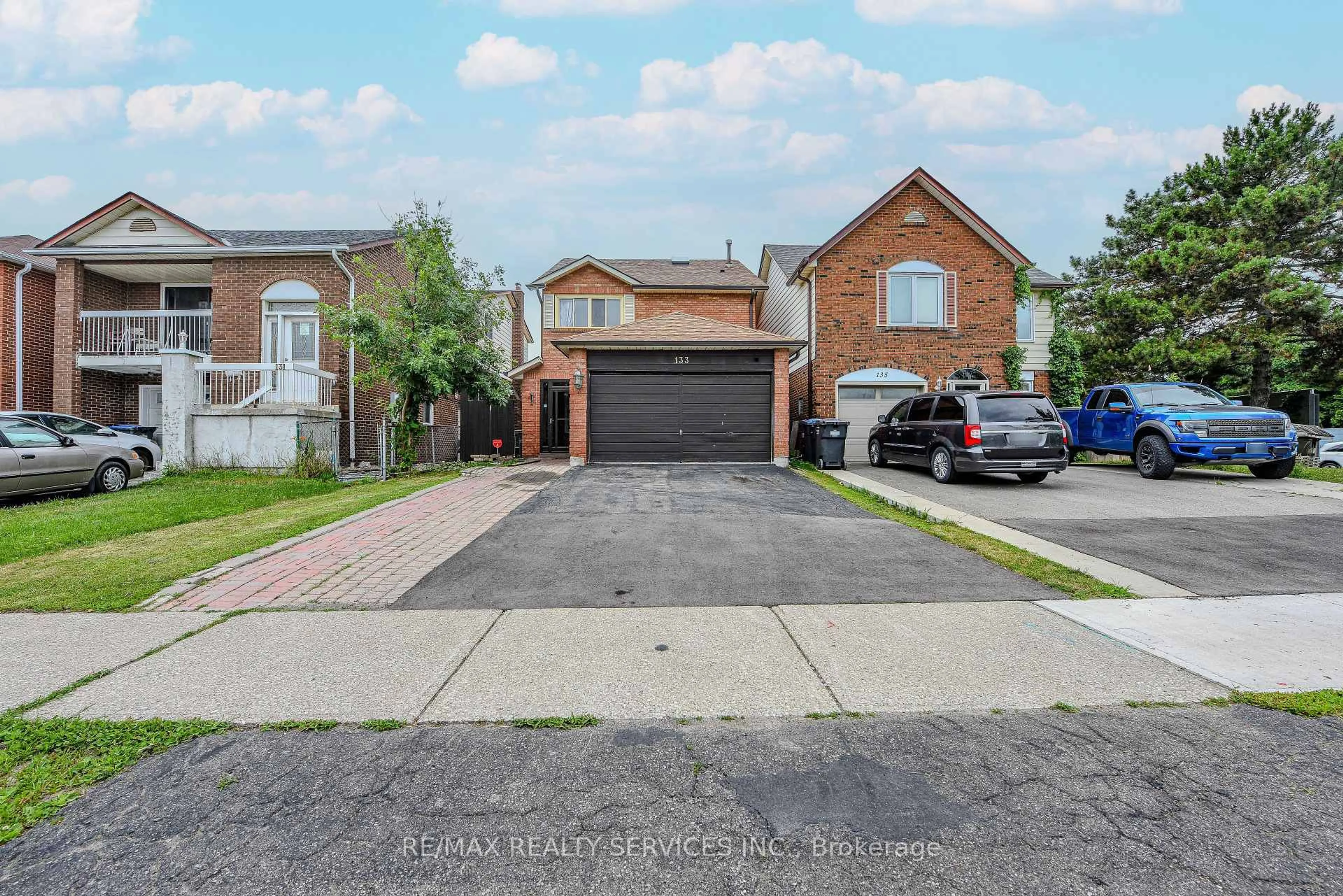 Unknown for 133 Murray St, Brampton Ontario L6X 2S5