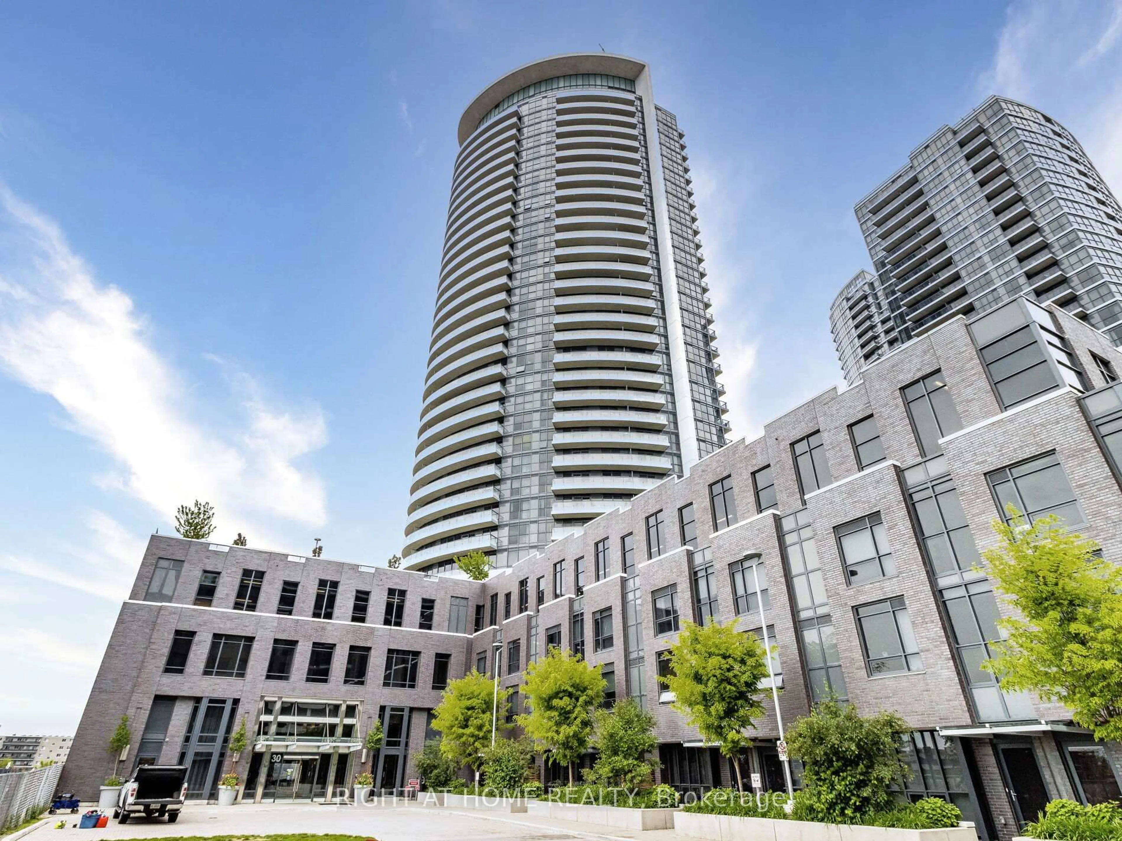 Unknown for 30 gibbs Rd #2207, Toronto Ontario M9B 0E4