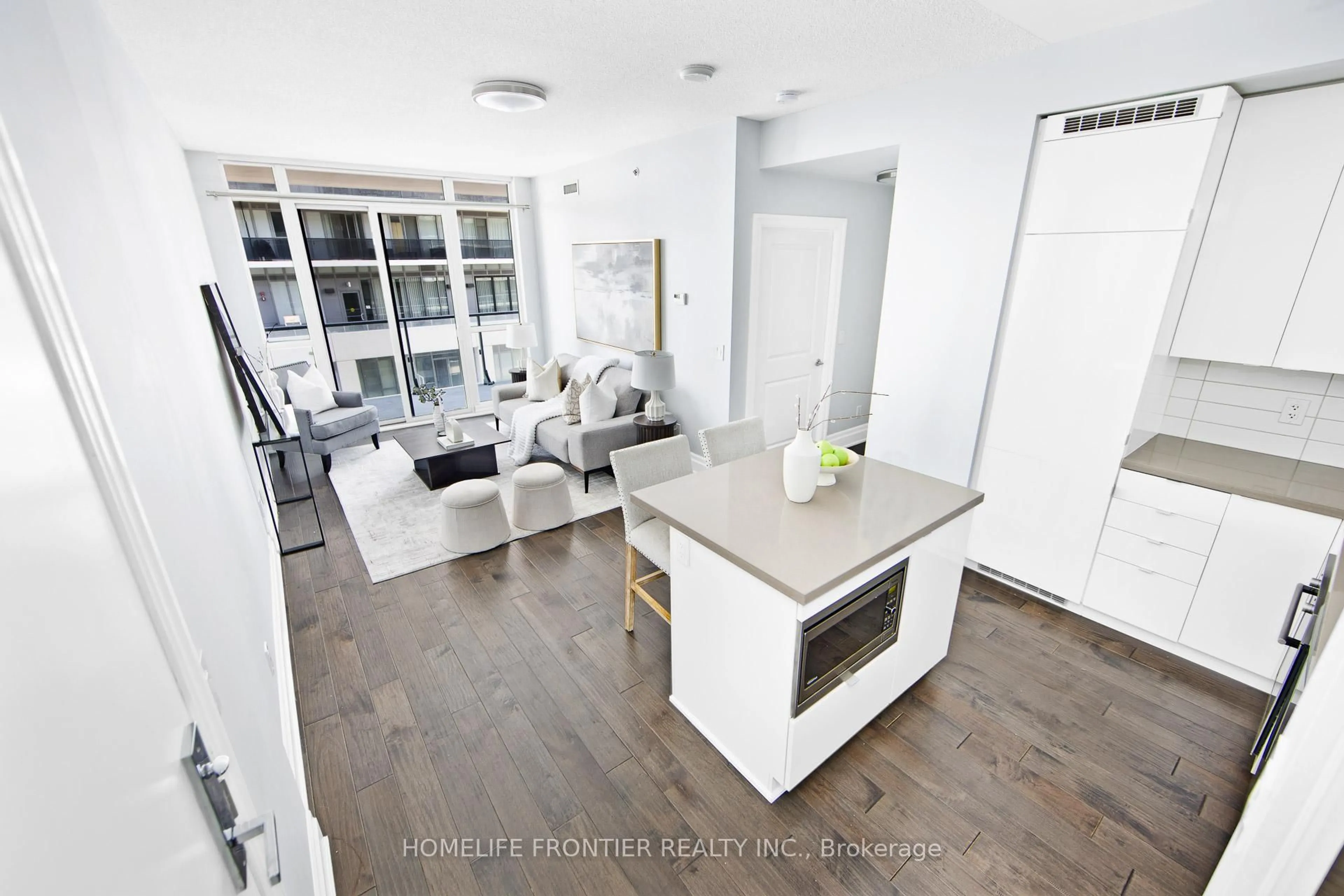 Open concept kitchen, unknown for 60 Annie Craig Dr #716, Toronto Ontario M8V 0C5