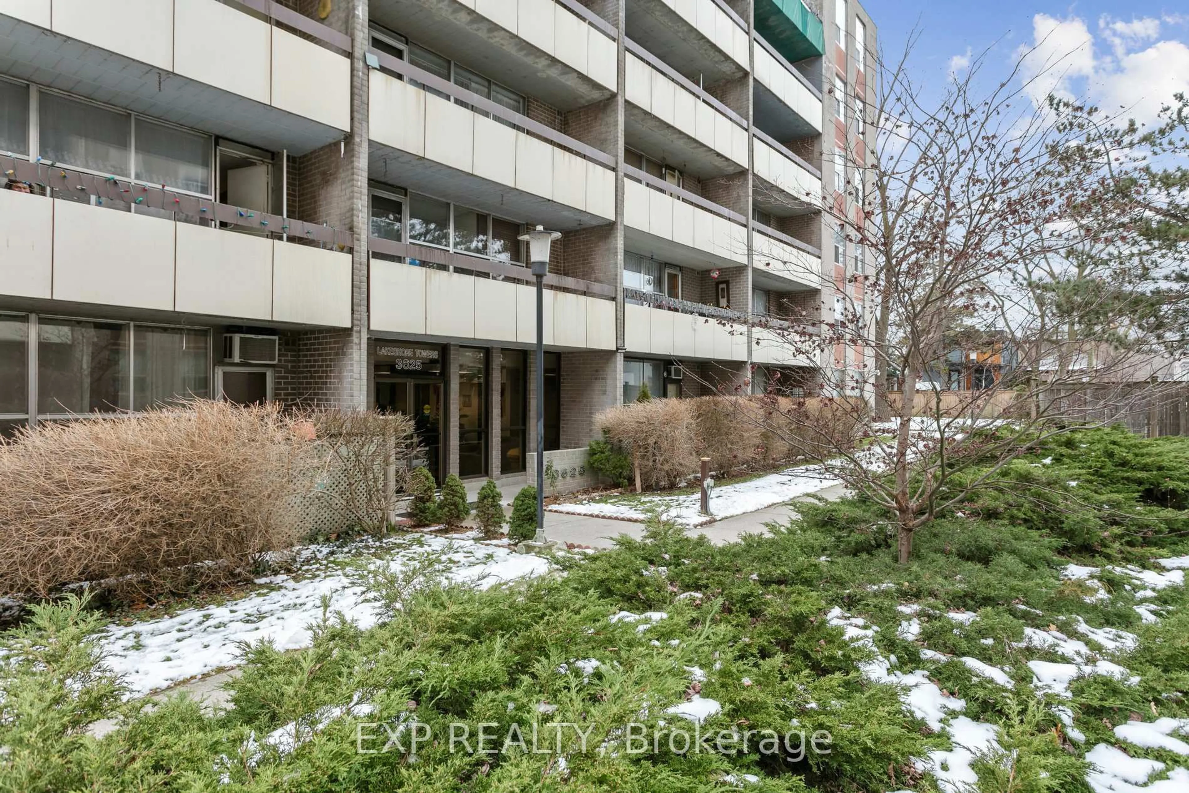 Unknown for 3625 Lakeshore Blvd #506, Toronto Ontario M8W 4W2