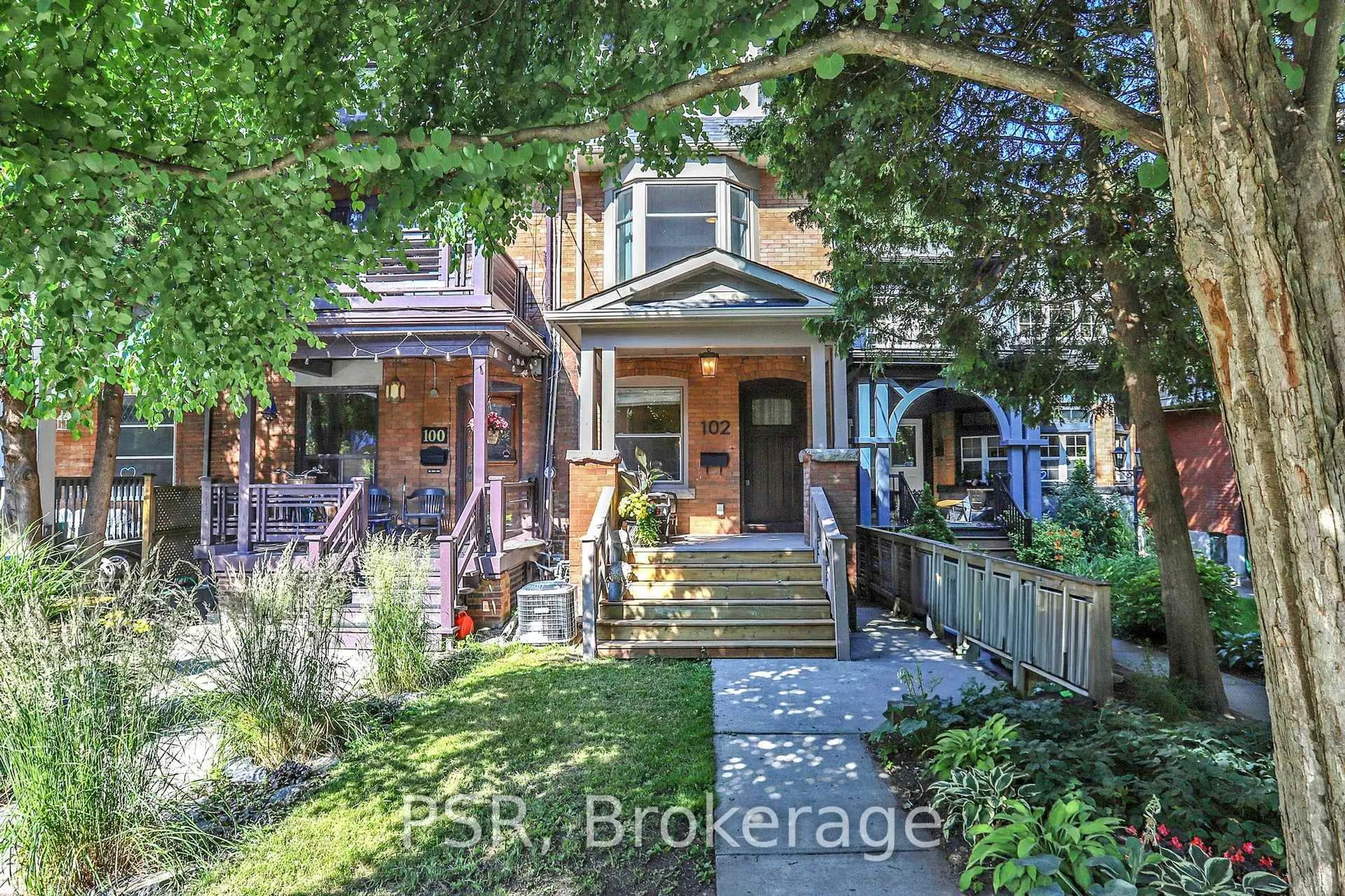 Home with brick exterior material, street for 102 Glendale Ave, Toronto Ontario M6R 2T2