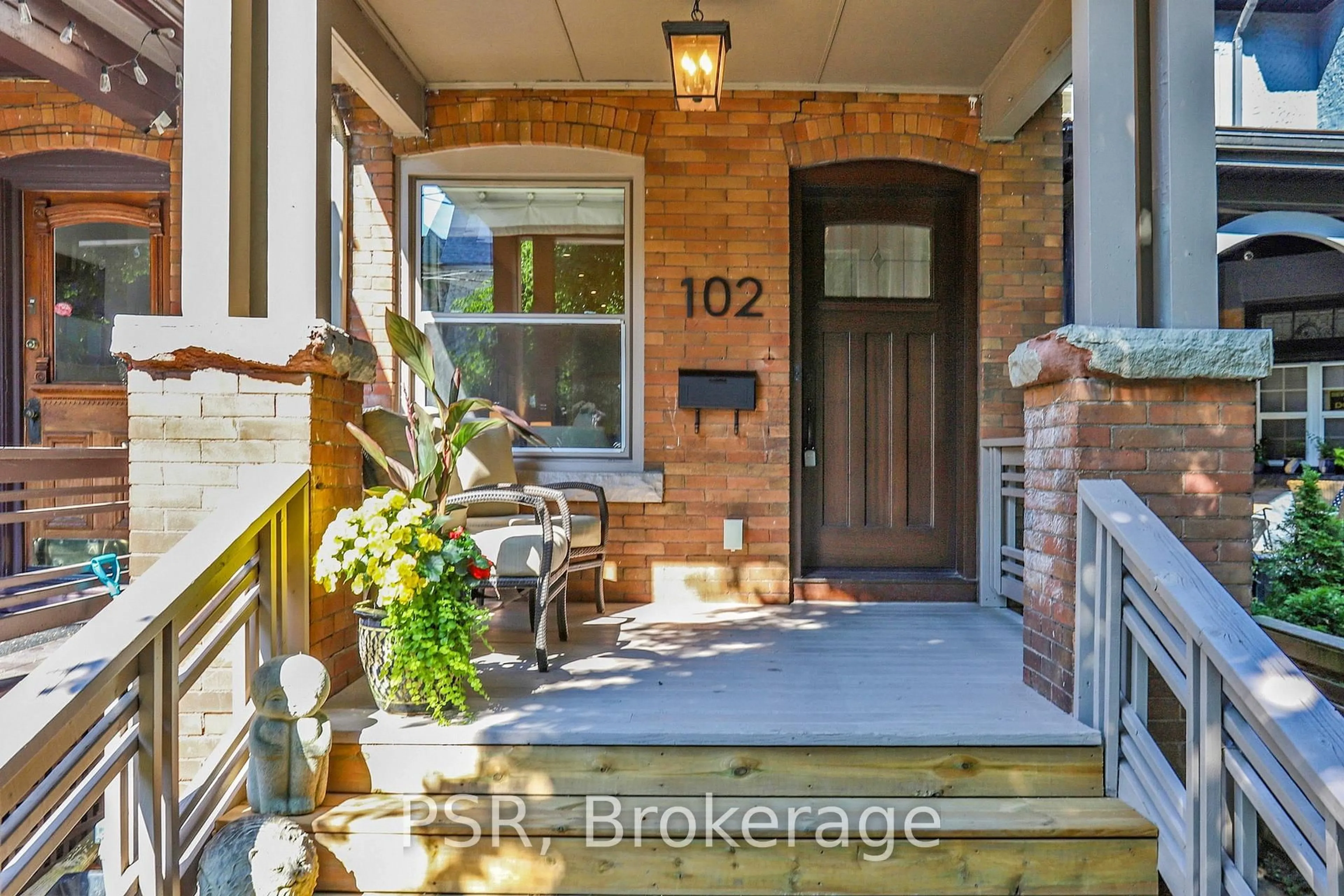 Unknown for 102 Glendale Ave, Toronto Ontario M6R 2T2