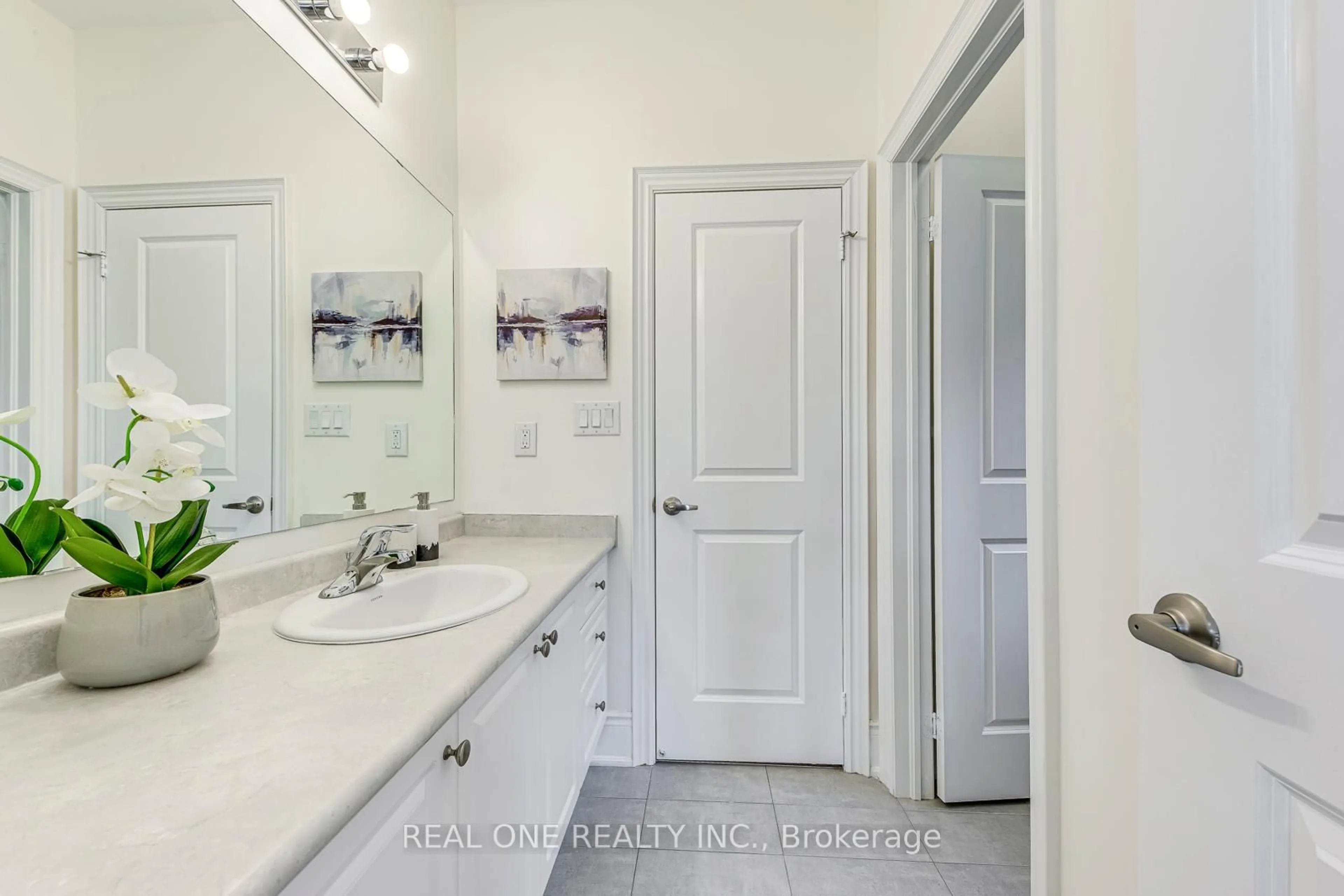 Unknown for 3184 William Rose Way, Oakville Ontario L6H 7H5