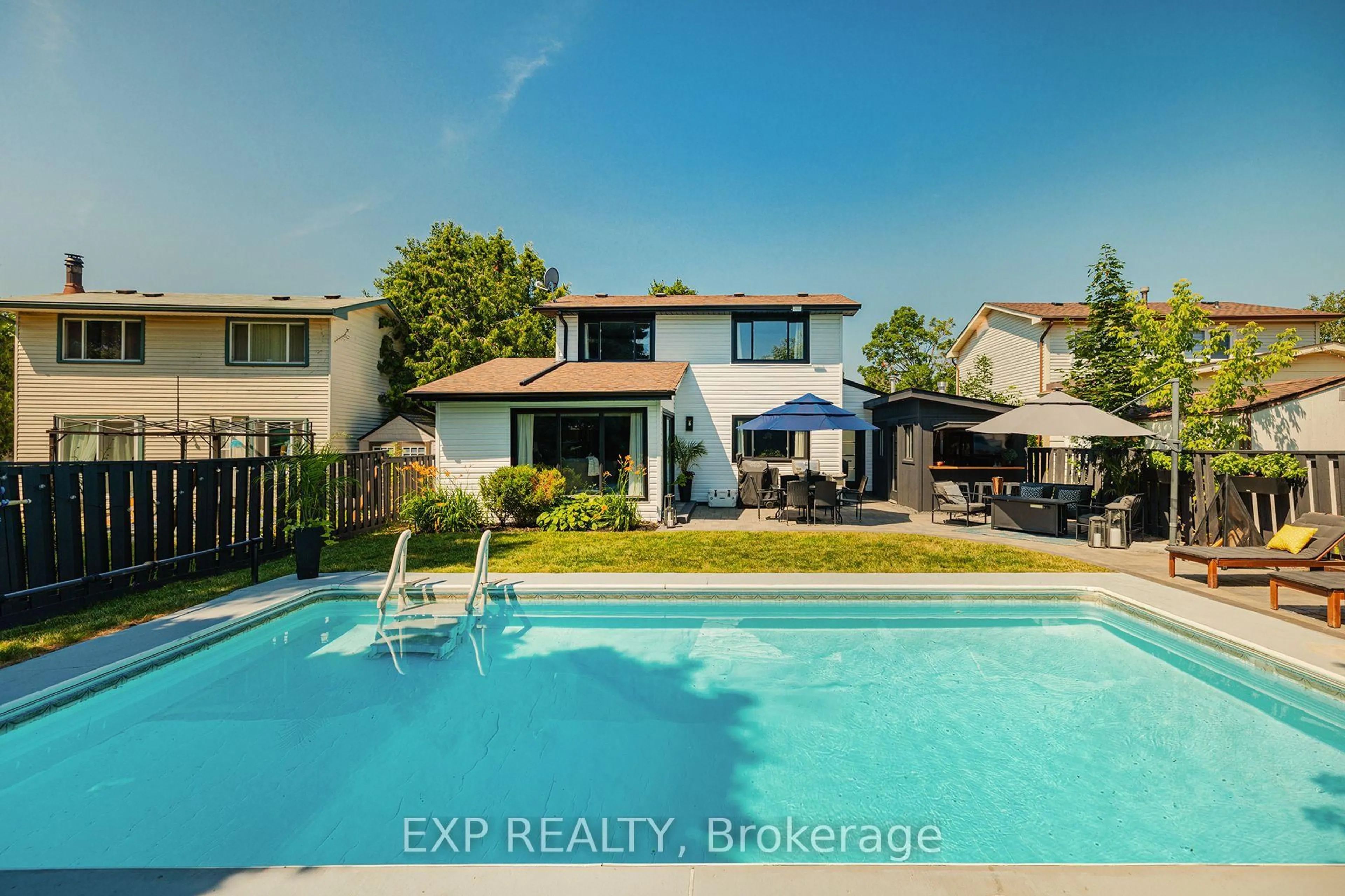 Pool for 22 Madoc Dr, Brampton Ontario L6V 1Z9