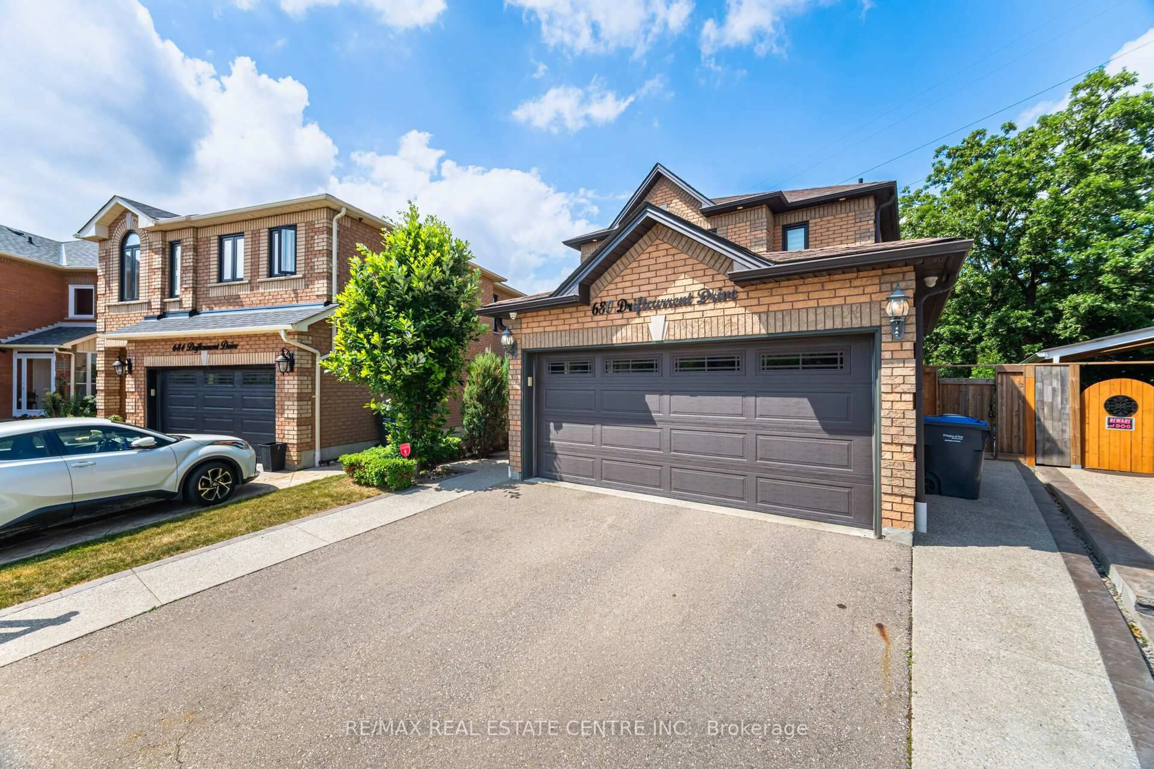 Unknown for 680 Driftcurrent Dr, Mississauga Ontario L4Z 3Z4