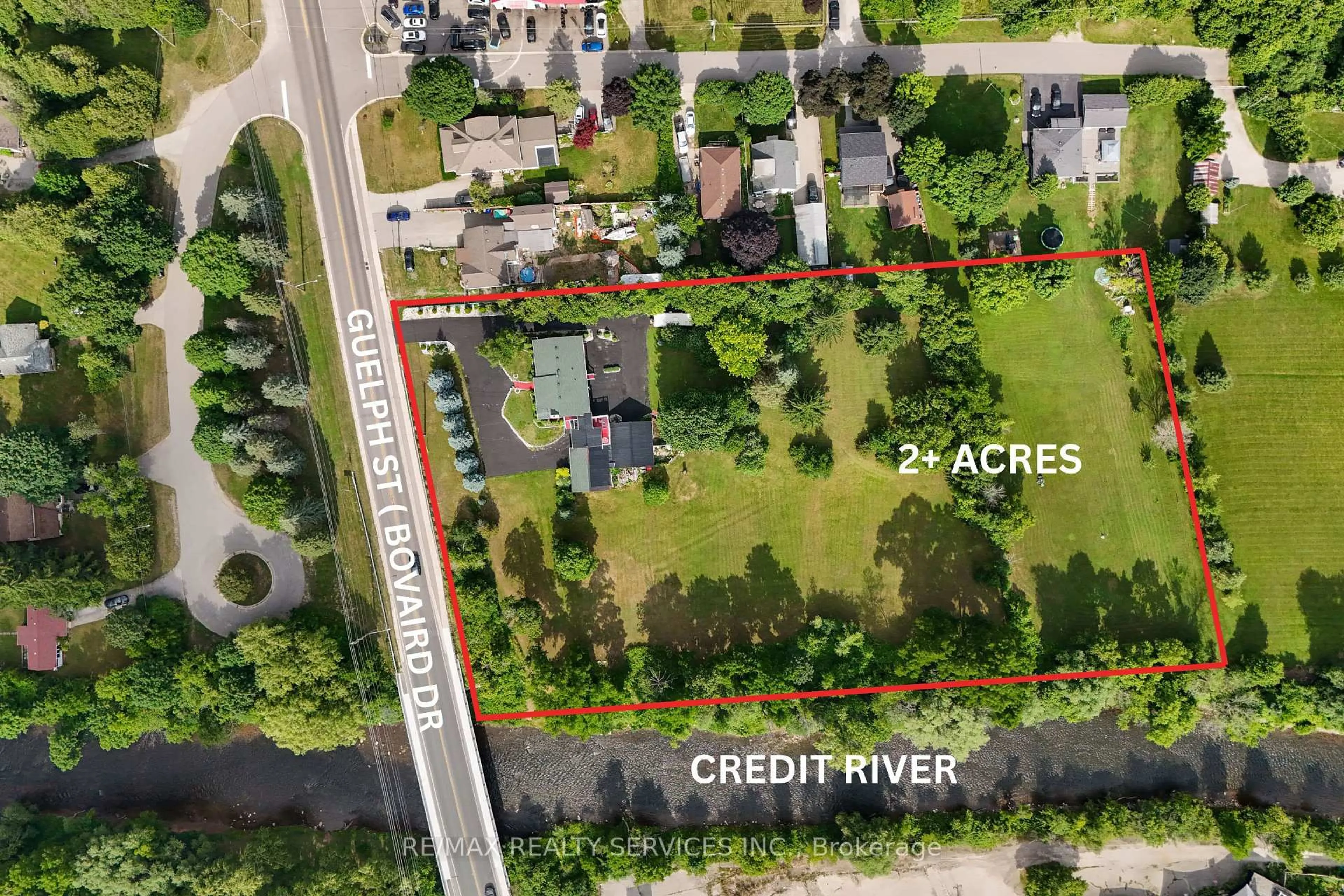 A pic from outside/outdoor area/front of a property/back of a property/a pic from drone, street for 538 Guelph St, Halton Hills Ontario L0P 0A2