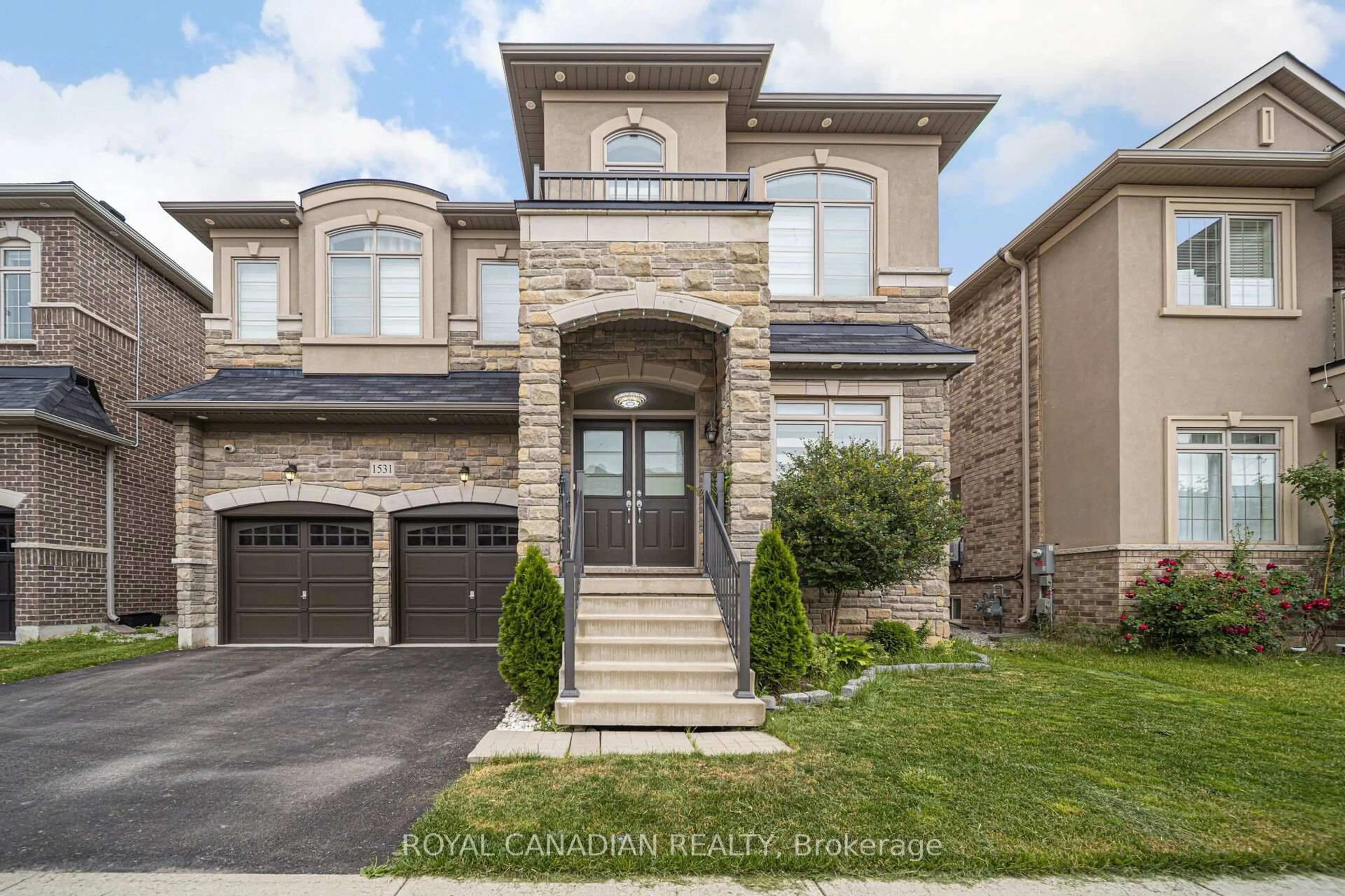 Home with brick exterior material, street for 1531 Mendelson Hts, Milton Ontario L9E 1H3