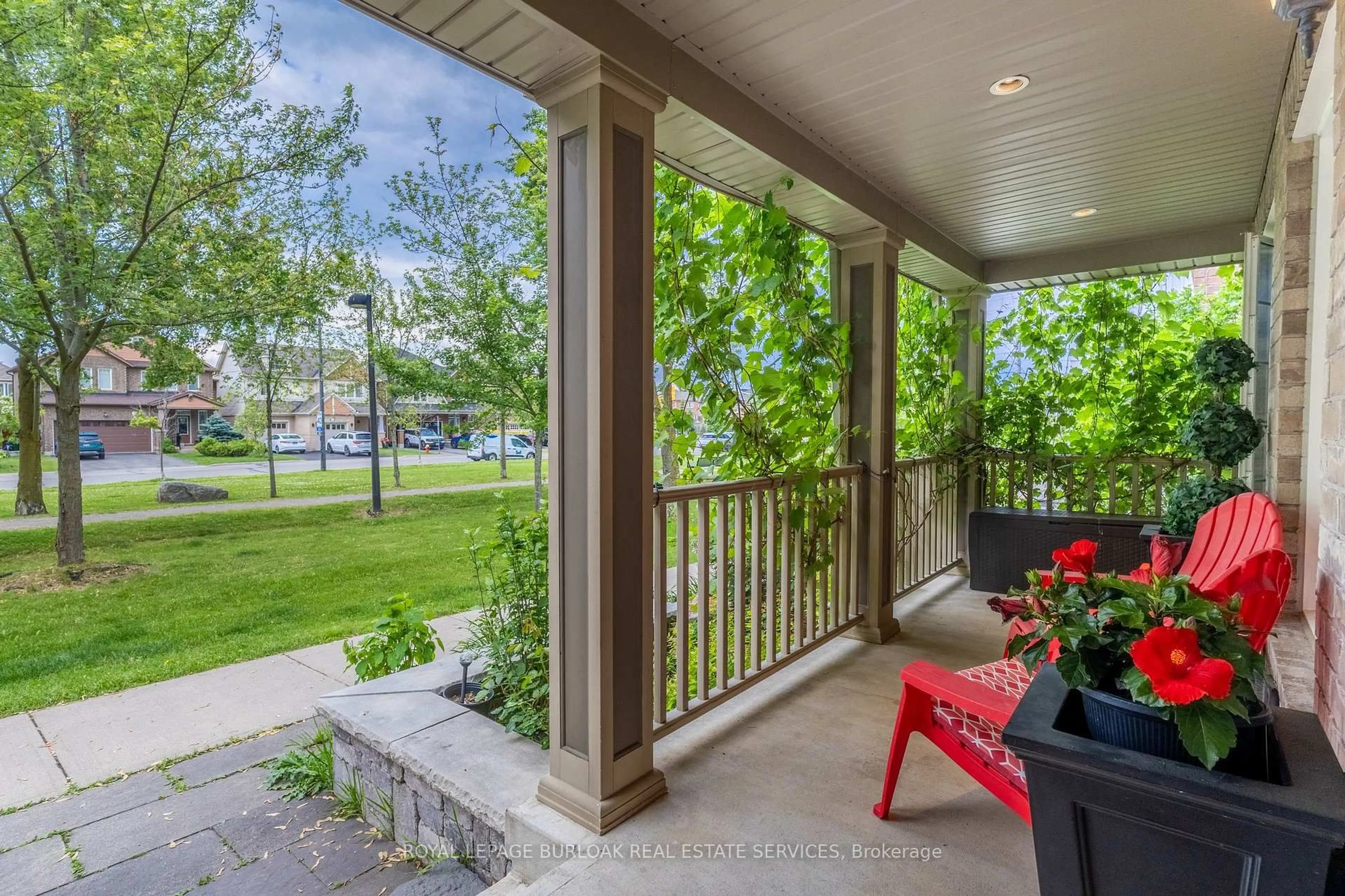 Patio, street for 120 Onley Lane, Milton Ontario L9T 8E3