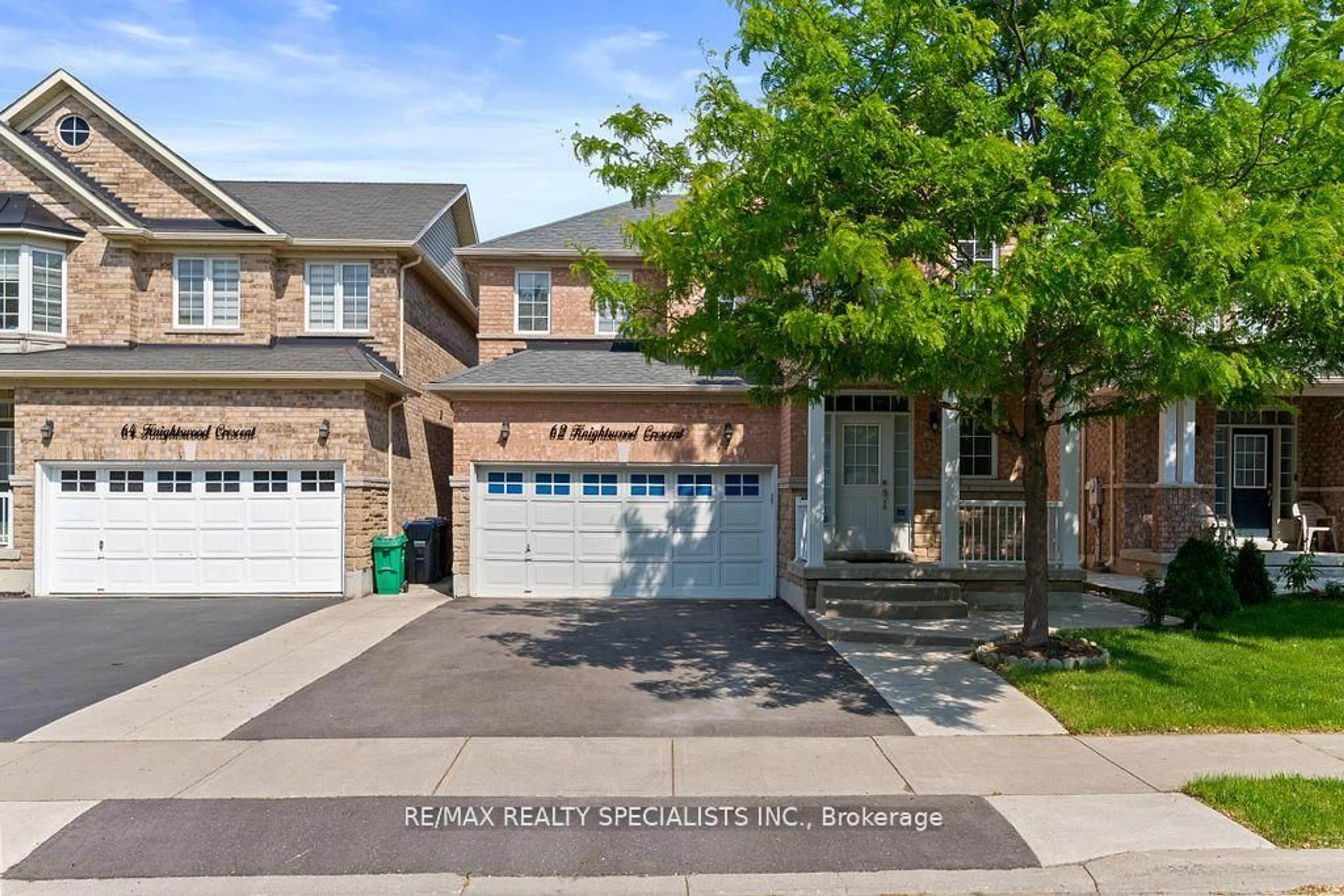 Home with brick exterior material, street for 62 Knightswood Cres, Brampton Ontario L7A 3W9