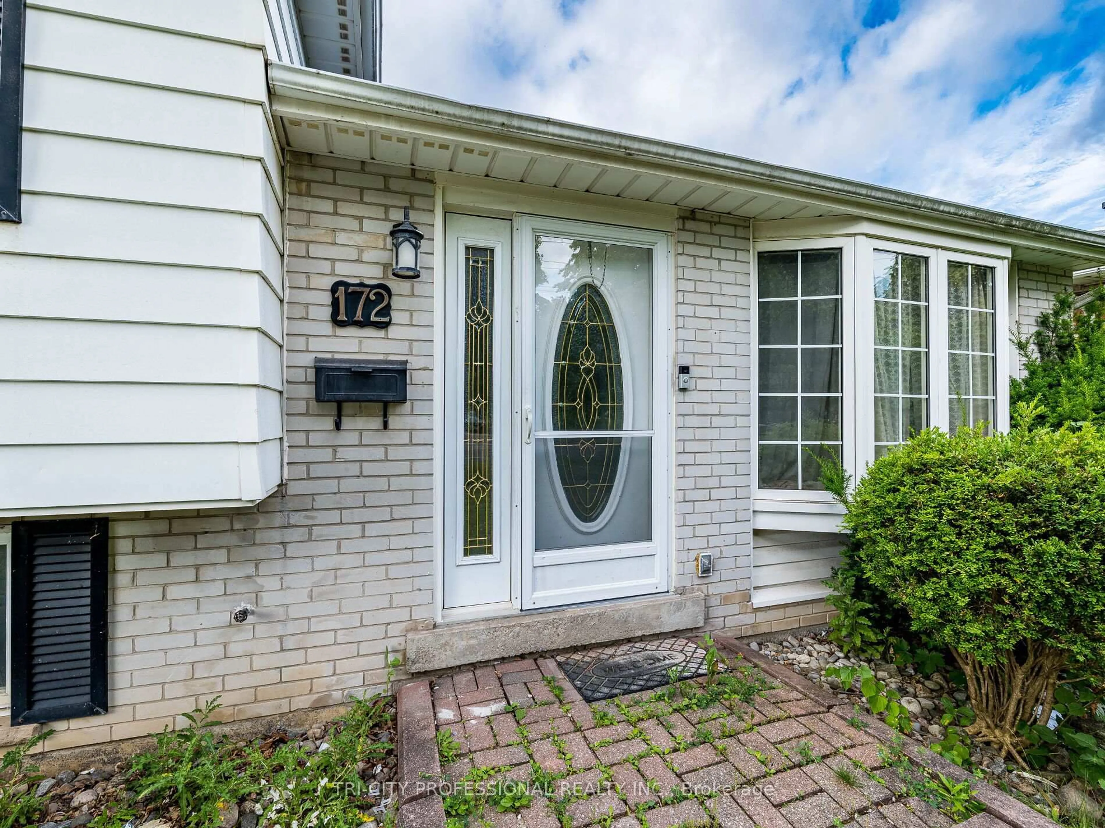 Unknown for 172 Mountainview Rd, Halton Hills Ontario L7G 4K7