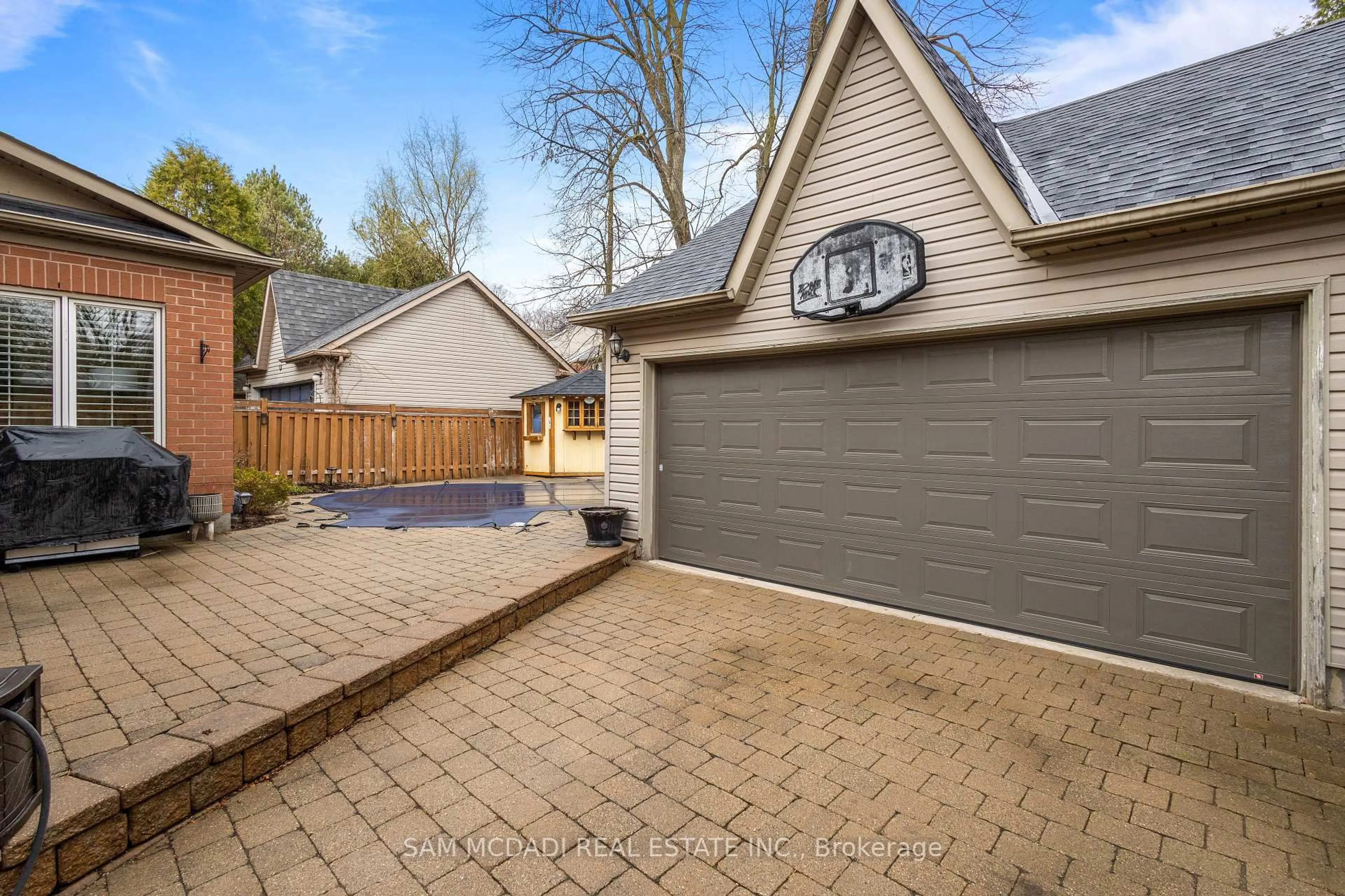 Home with brick exterior material, street for 7174 Upton Cres, Mississauga Ontario L5N 7L6