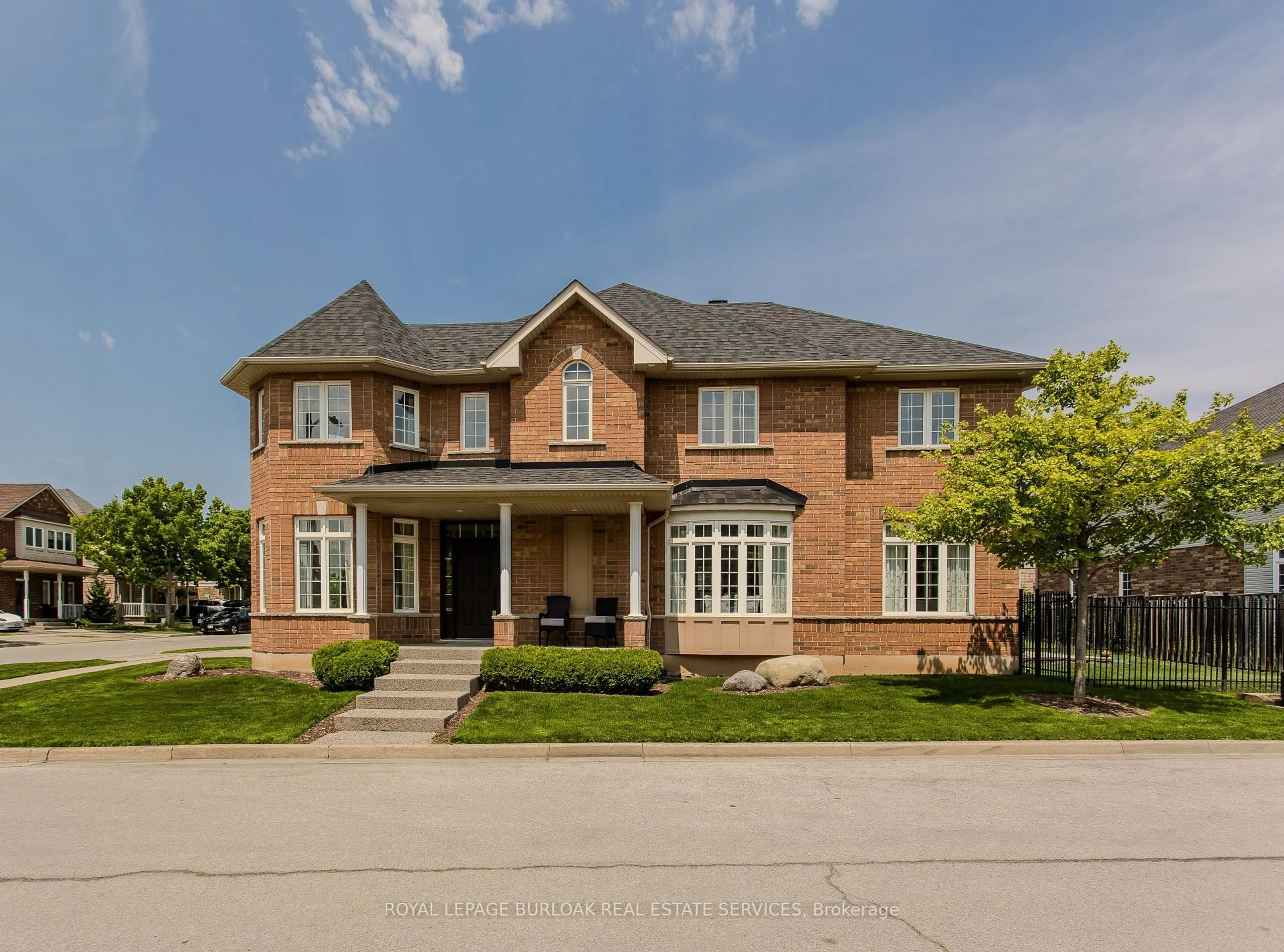 Home with brick exterior material, street for 2317 Orchard Rd, Burlington Ontario L7L 7E3