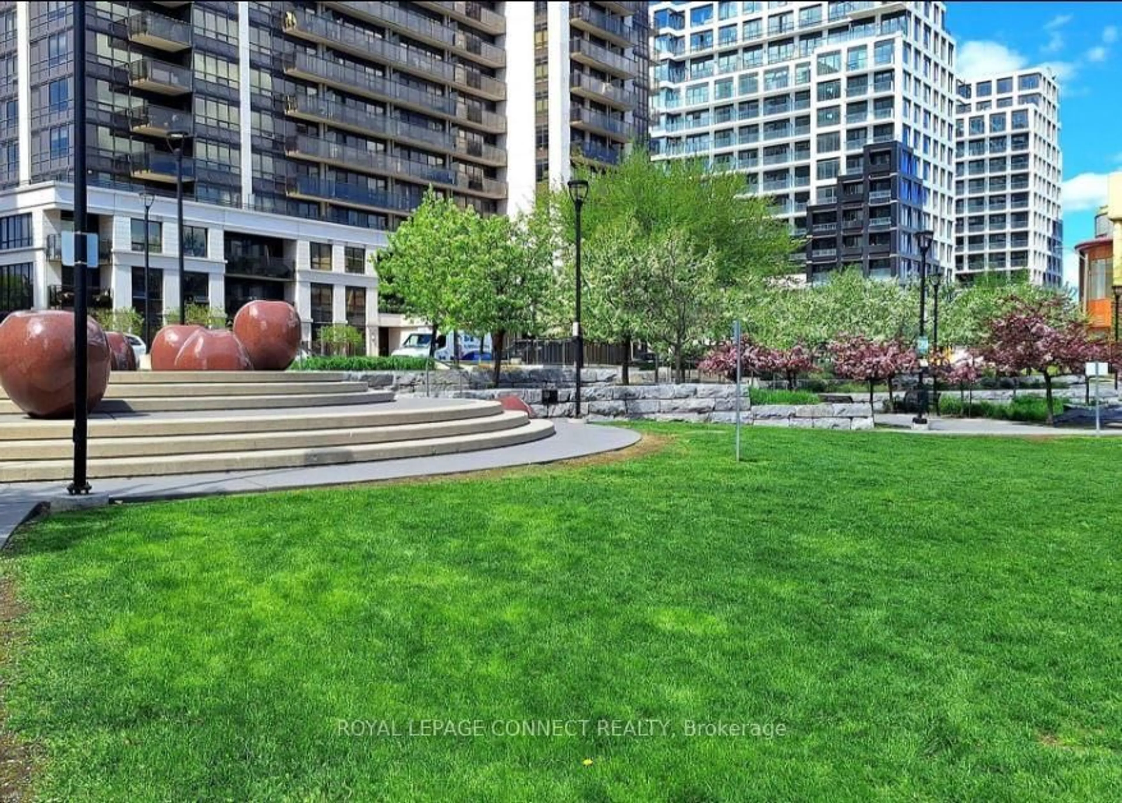 Patio, street for 1 De Boers Dr #1610, Toronto Ontario M3J 0G6