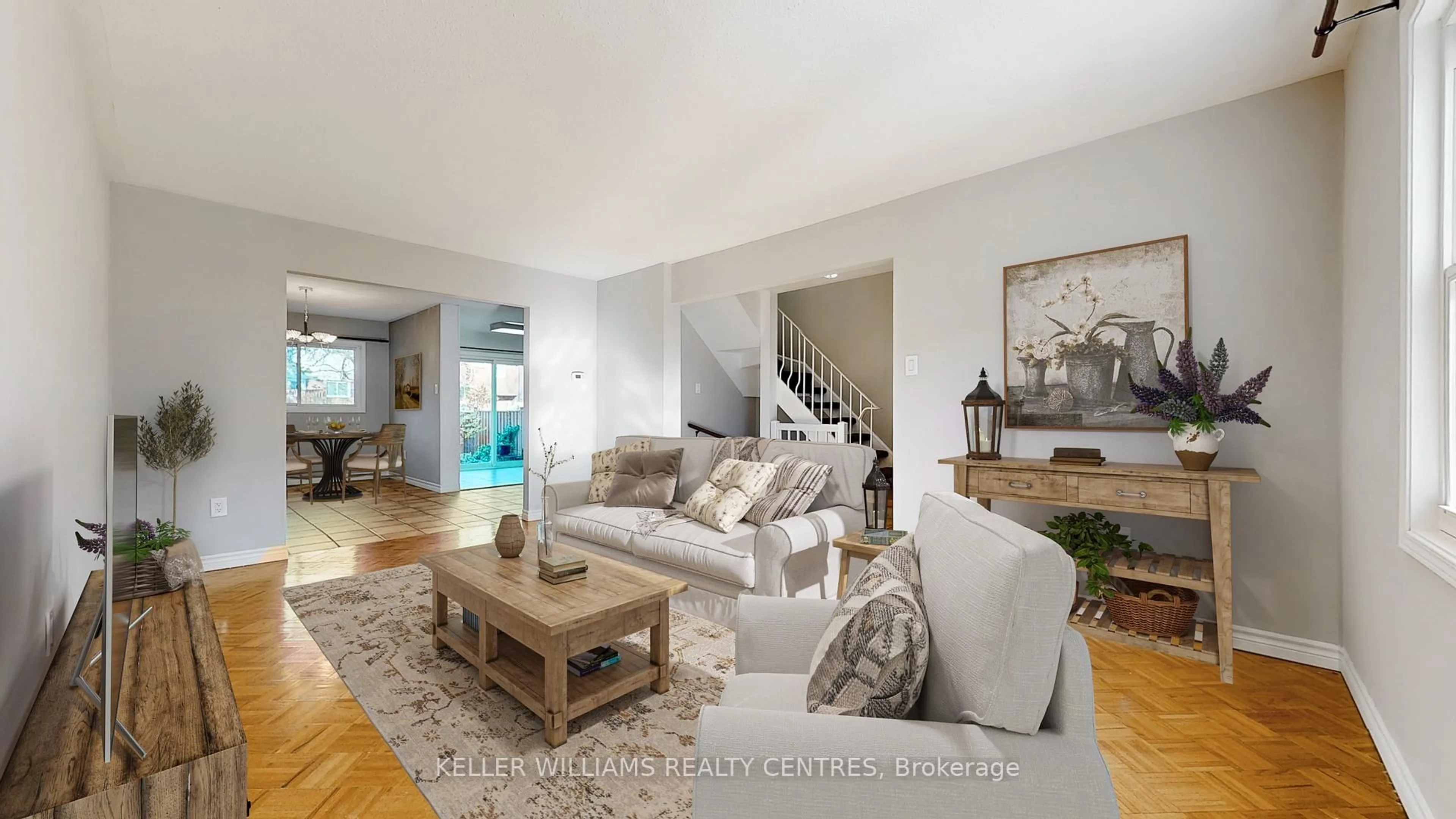 Living room with furniture, unknown for 2825 Gananoque Dr #43, Mississauga Ontario L5N 1V6
