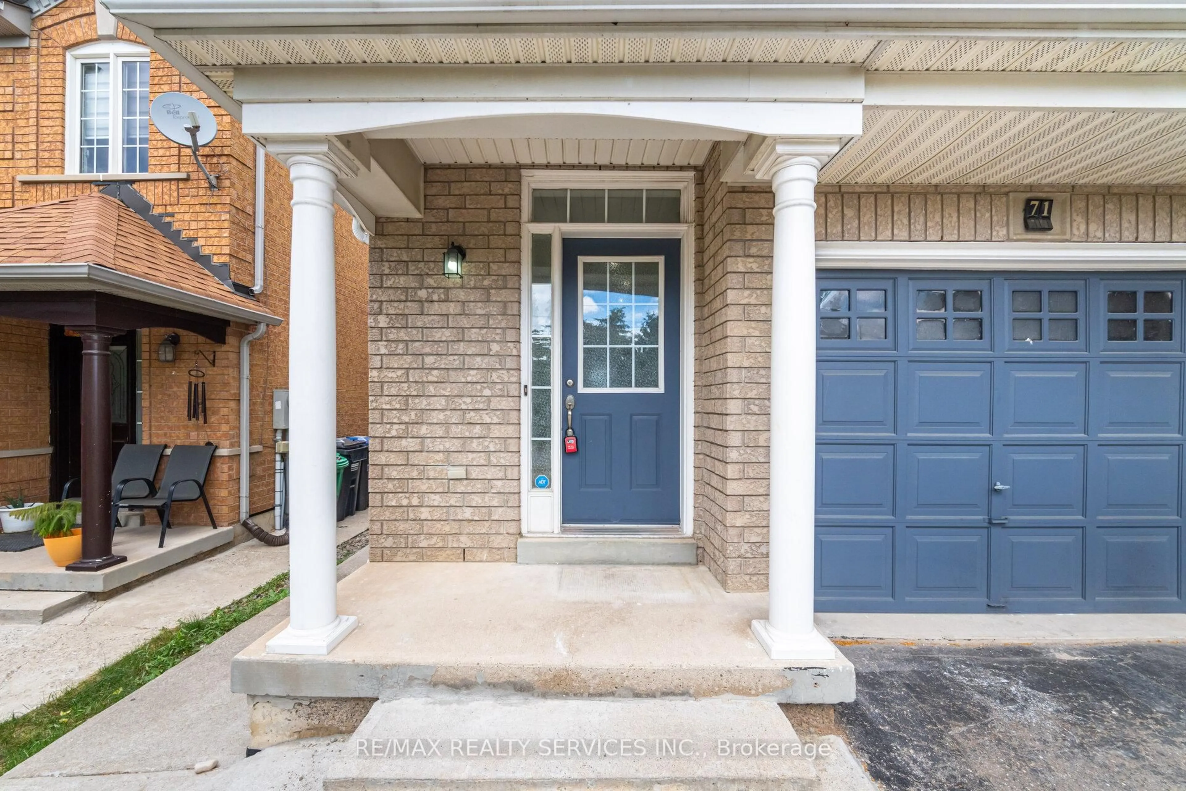 Home with brick exterior material, street for 71 Sand Cherry Cres, Brampton Ontario L6R 3B2