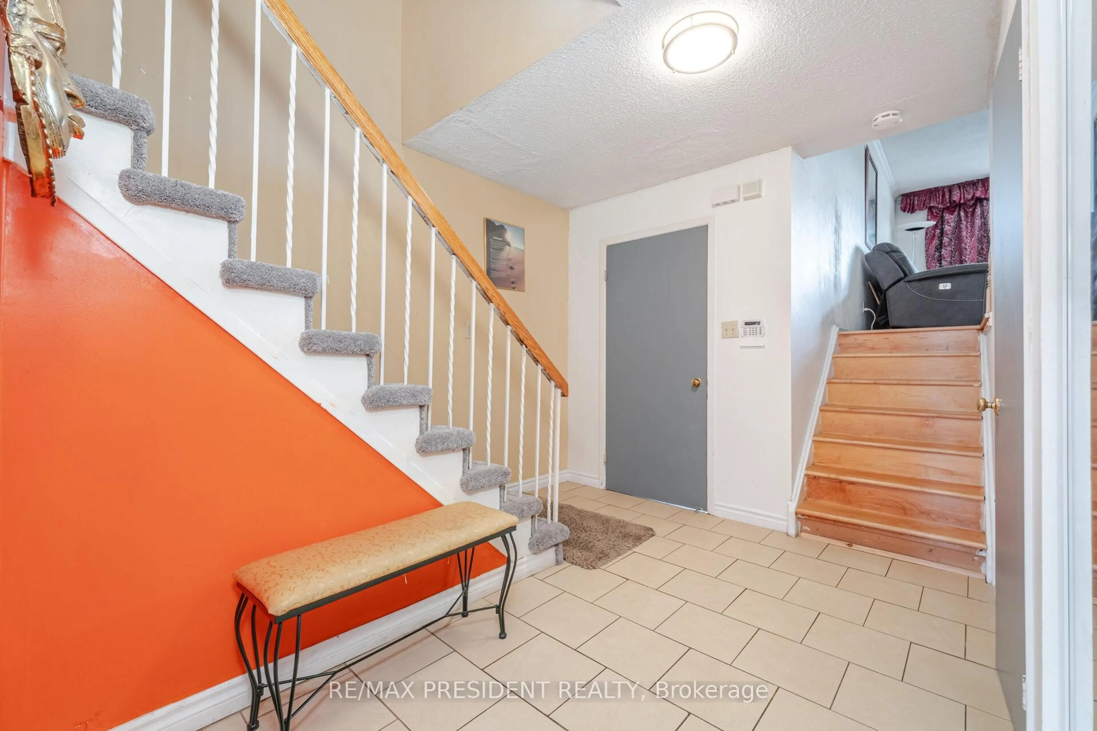 Unknown for 53 Alabaster Dr, Brampton Ontario L6V 4G9