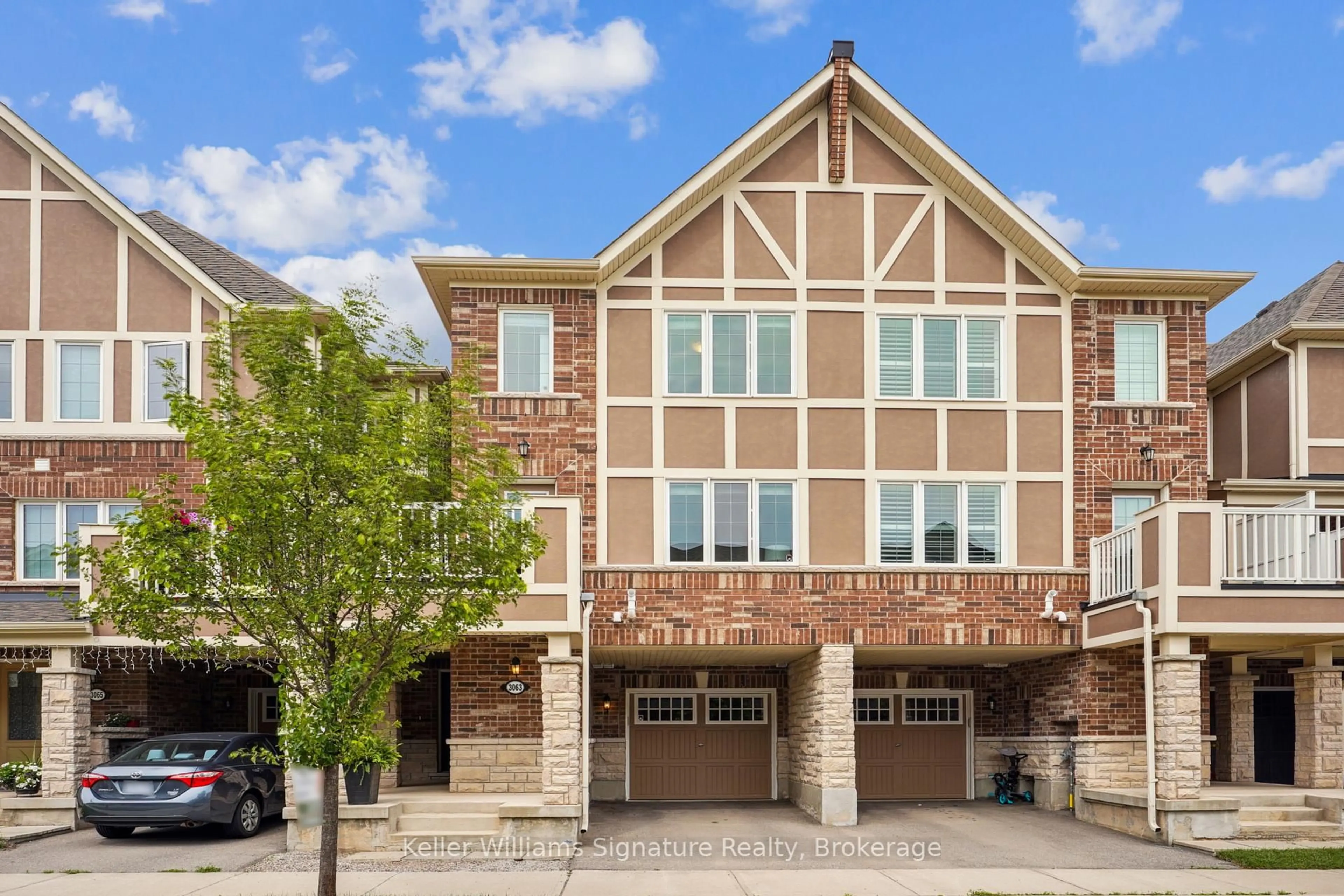 Home with brick exterior material, street for 3063 Harebell Gate, Oakville Ontario L6M 0Y9