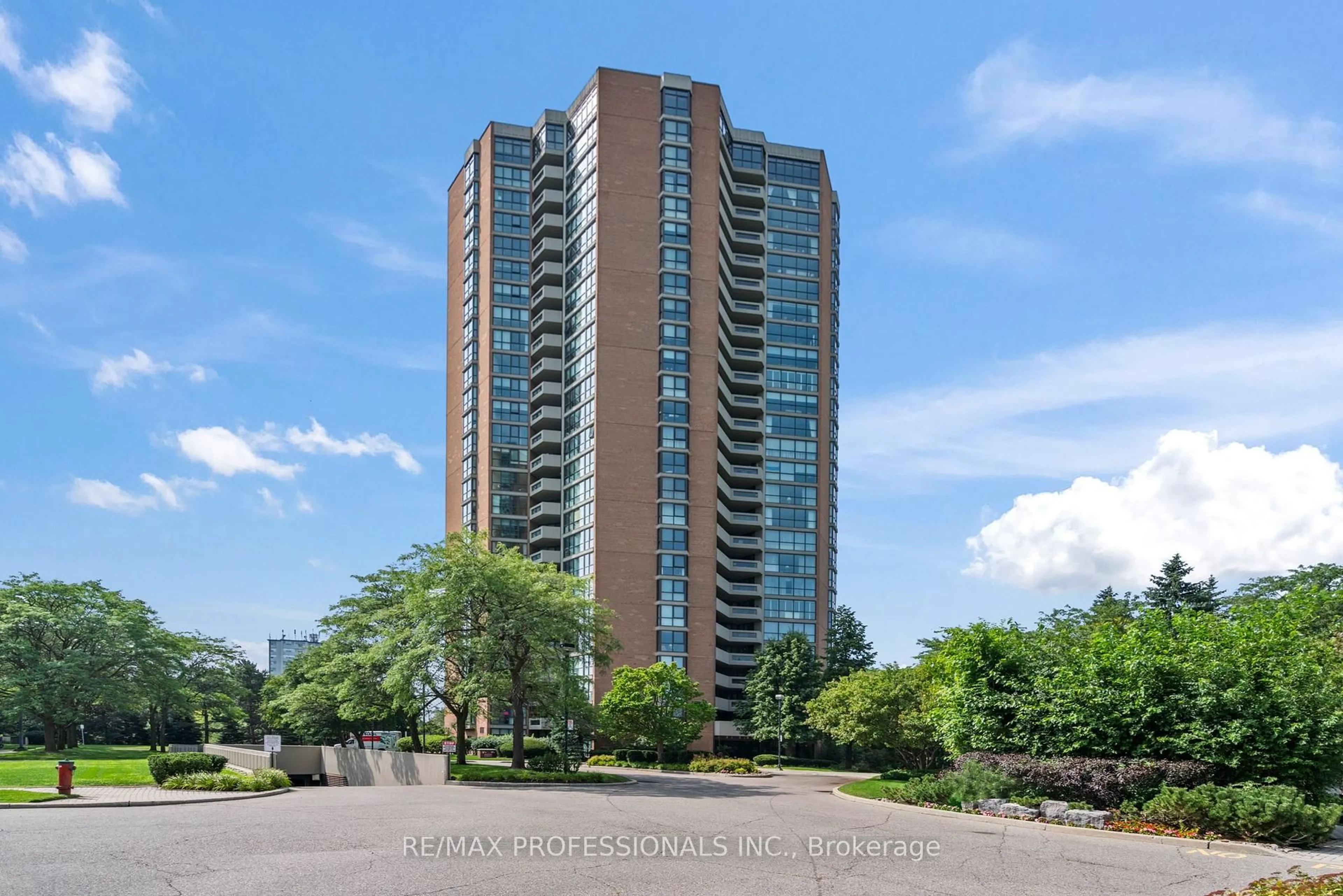 Unknown for 2000 Islington Ave #912, Toronto Ontario M9P 3S7