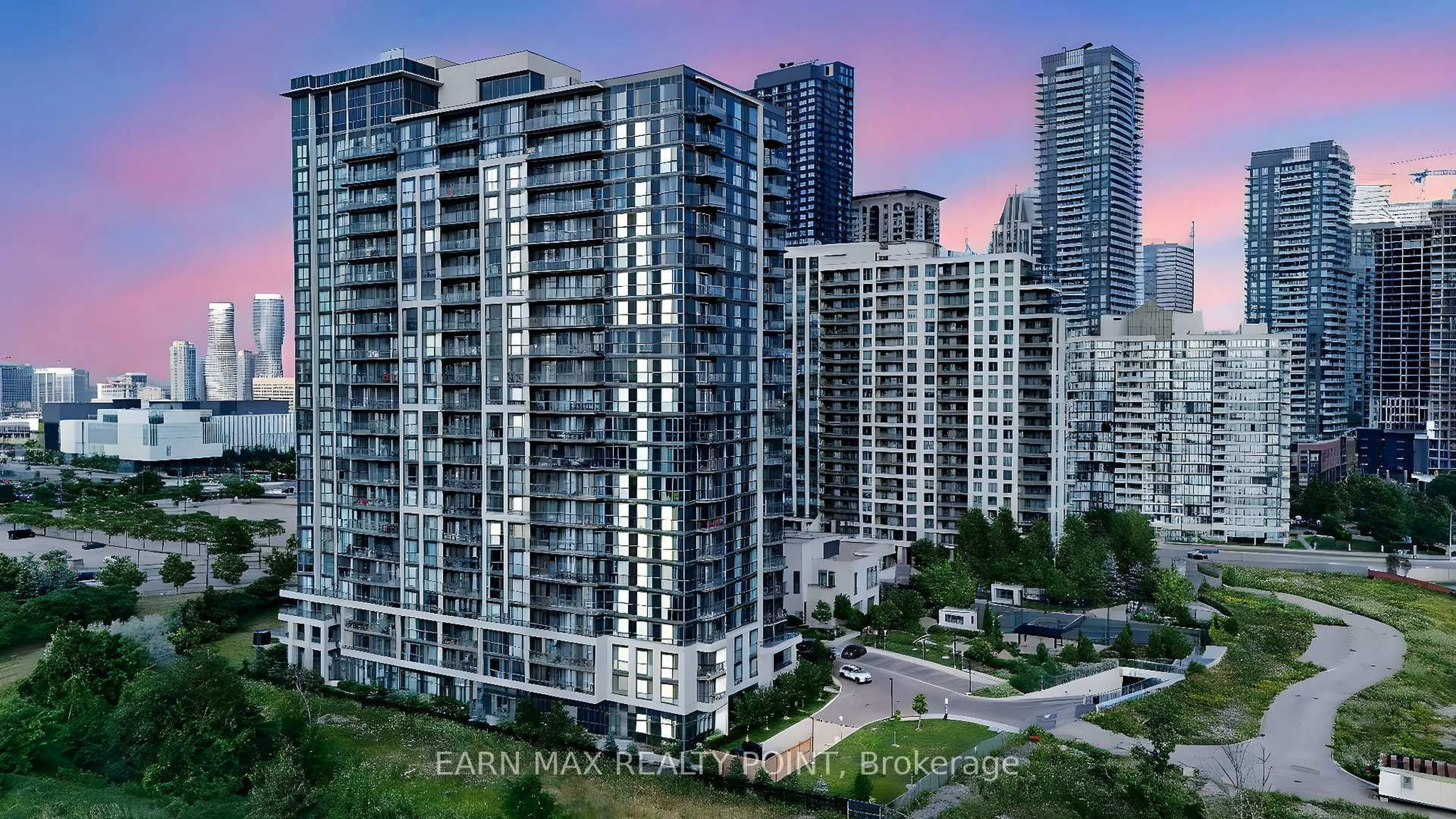 A pic from outside/outdoor area/front of a property/back of a property/a pic from drone, city buildings view from balcony for 349 Rathburn Rd #PH 212, Mississauga Ontario L5B 0G9