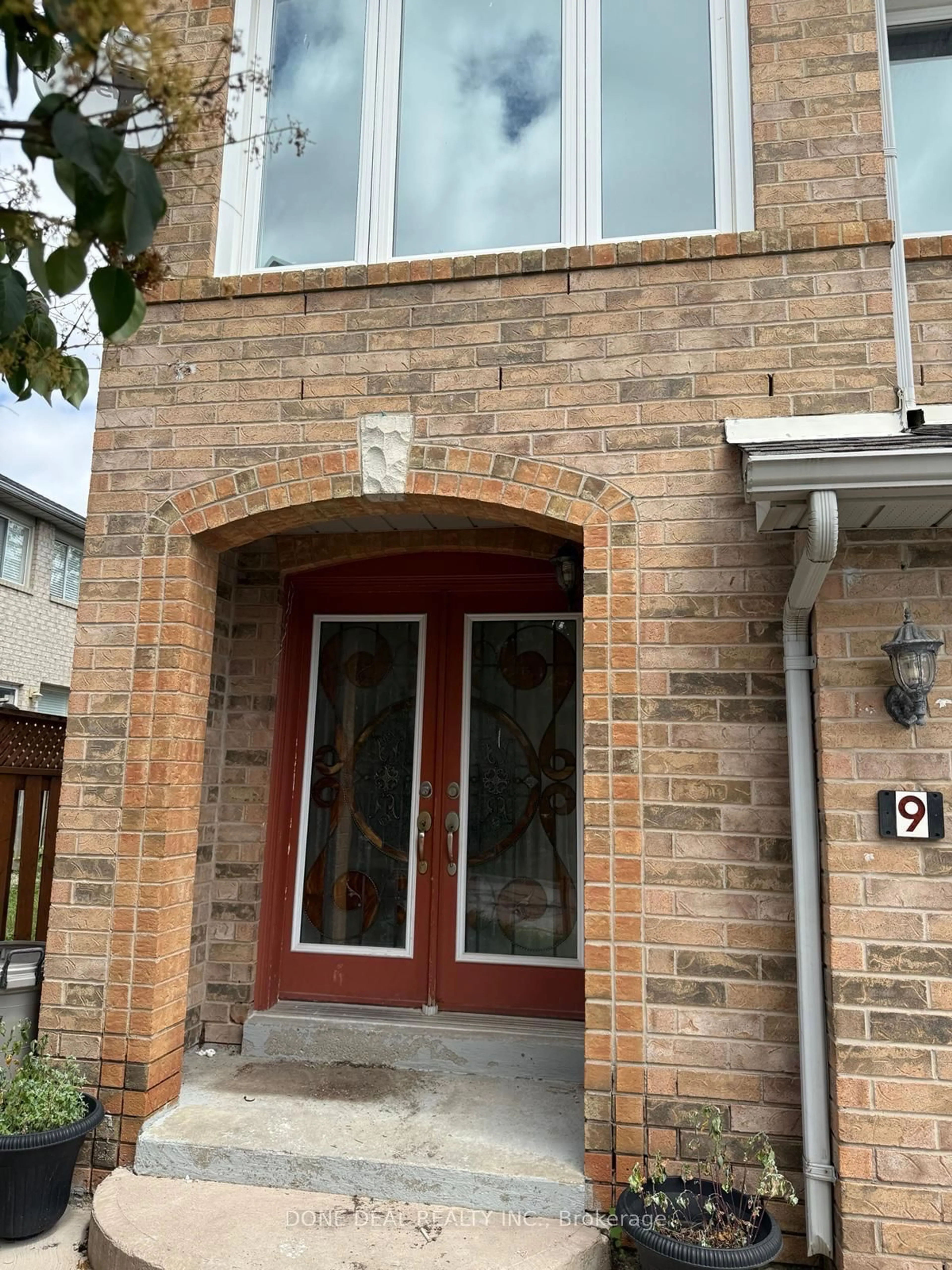 Home with brick exterior material, street for 9 Goldberry Crt #22, Brampton Ontario L6X 4P5