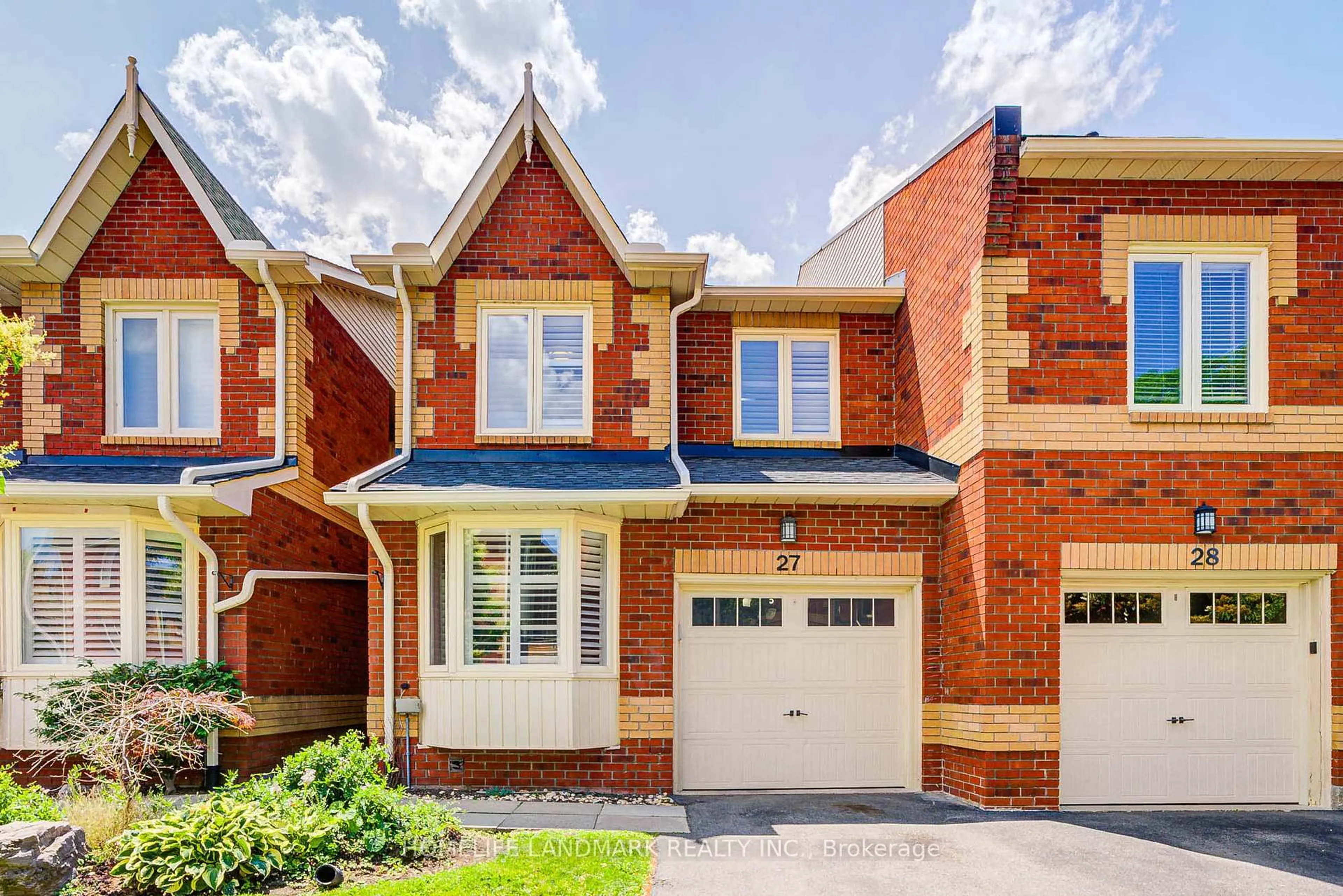 Home with brick exterior material, street for 2006 Glenada Cres #27, Oakville Ontario L6H 5R9