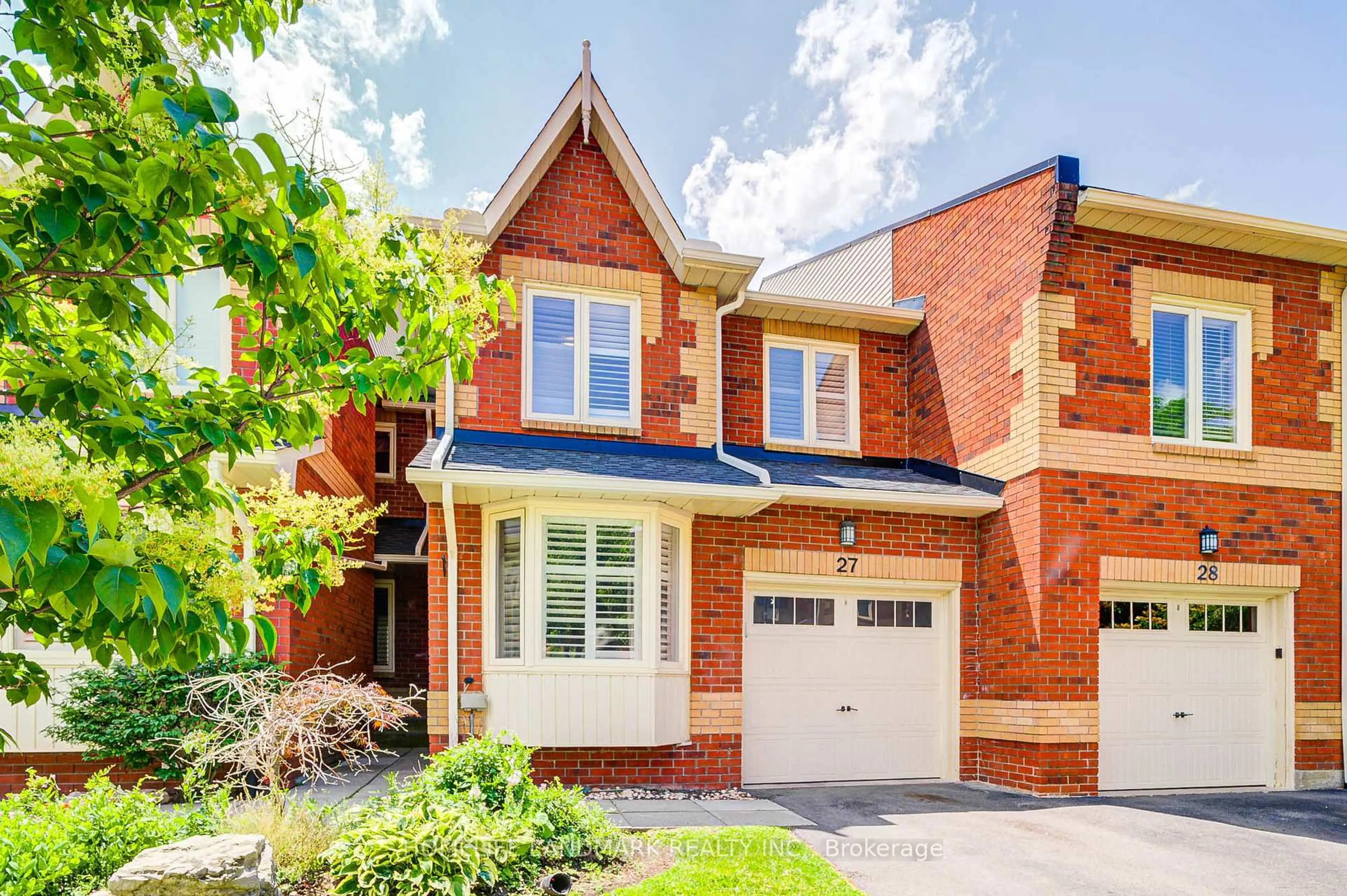 Home with brick exterior material, street for 2006 Glenada Cres #27, Oakville Ontario L6H 5R9