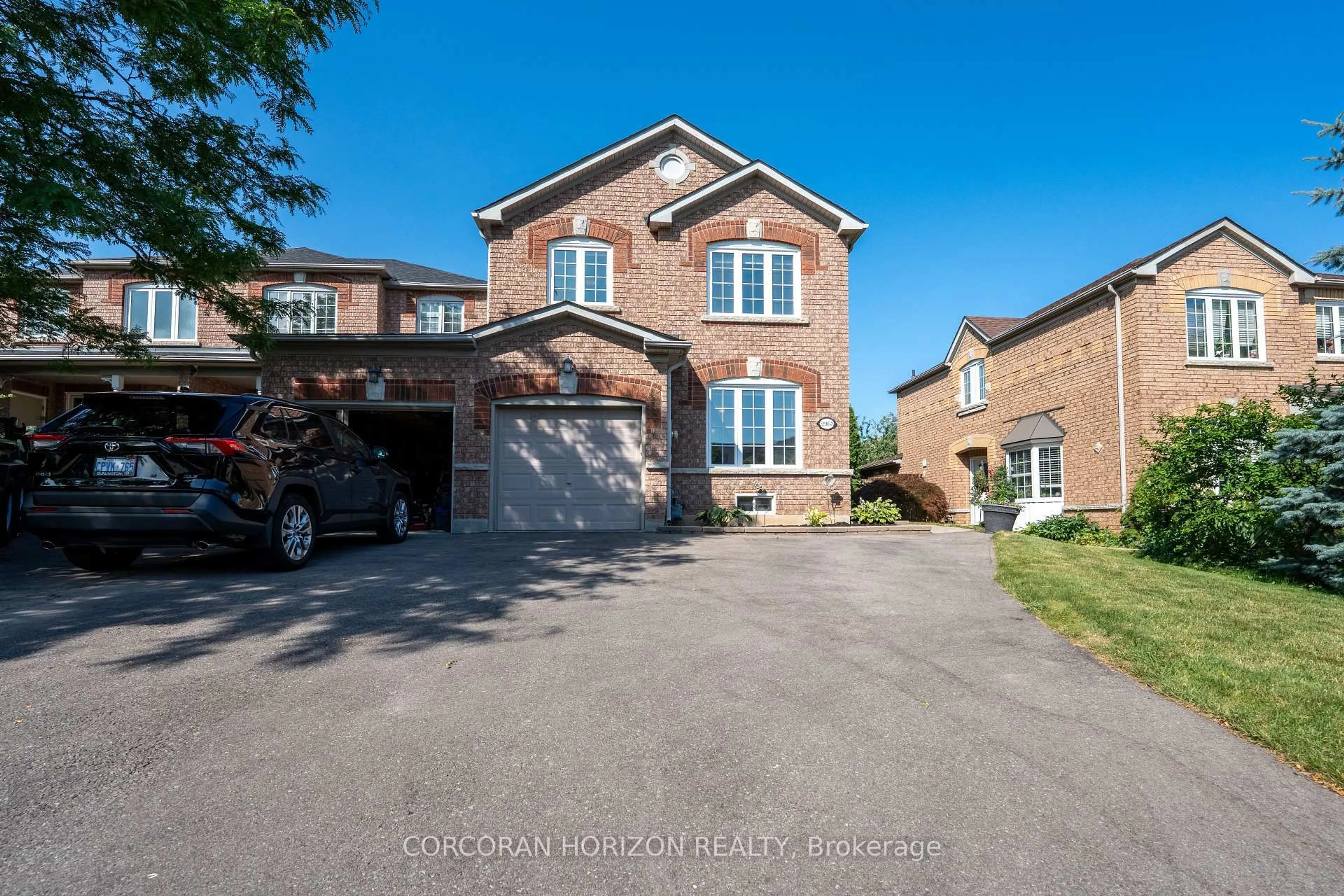 Home with brick exterior material, street for 2963 Jackson Dr, Burlington Ontario L7M 4K6