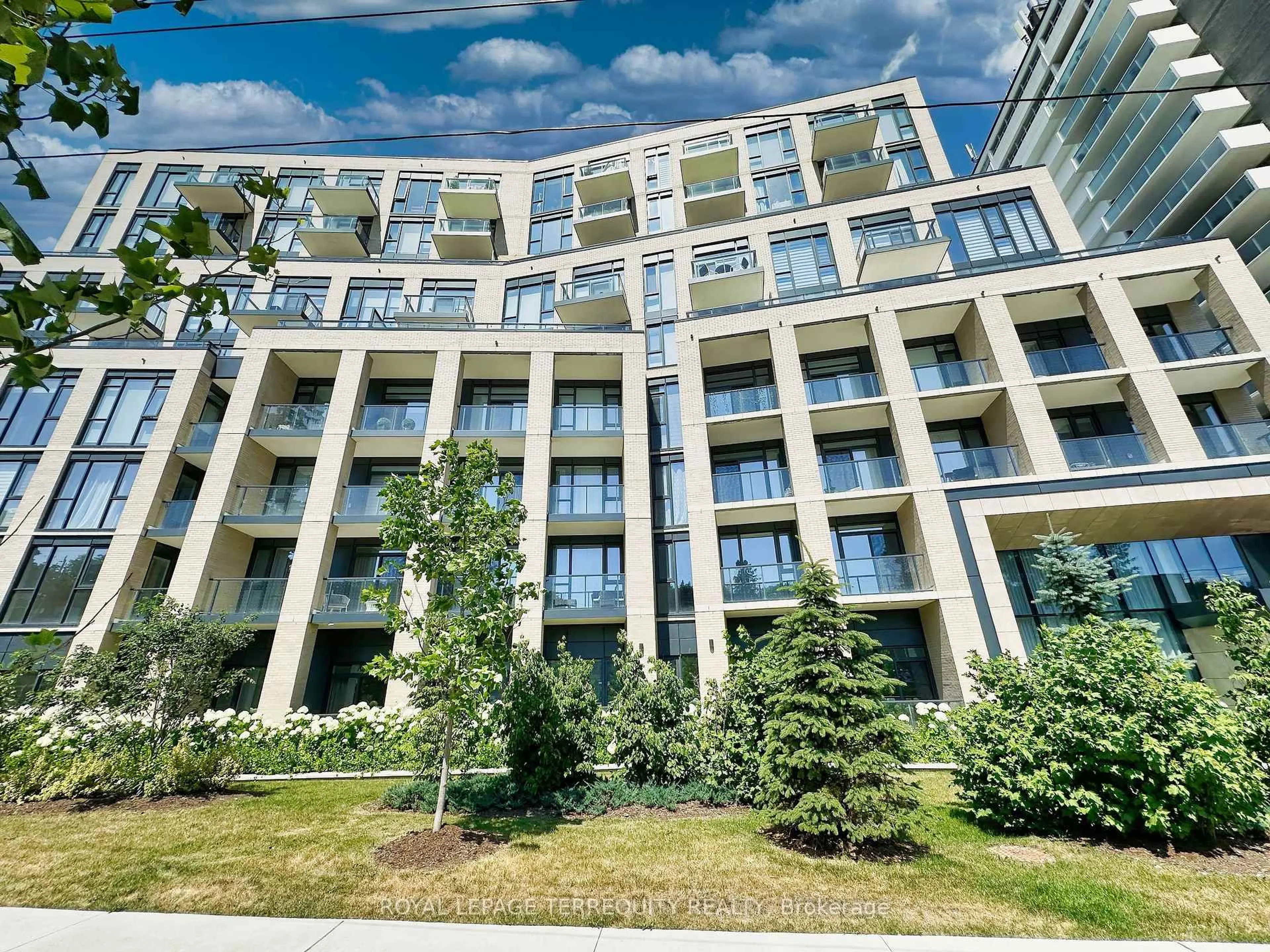 A pic from outside/outdoor area/front of a property/back of a property/a pic from drone, building for 293 The Kingsway #615, Toronto Ontario M9A 0E8
