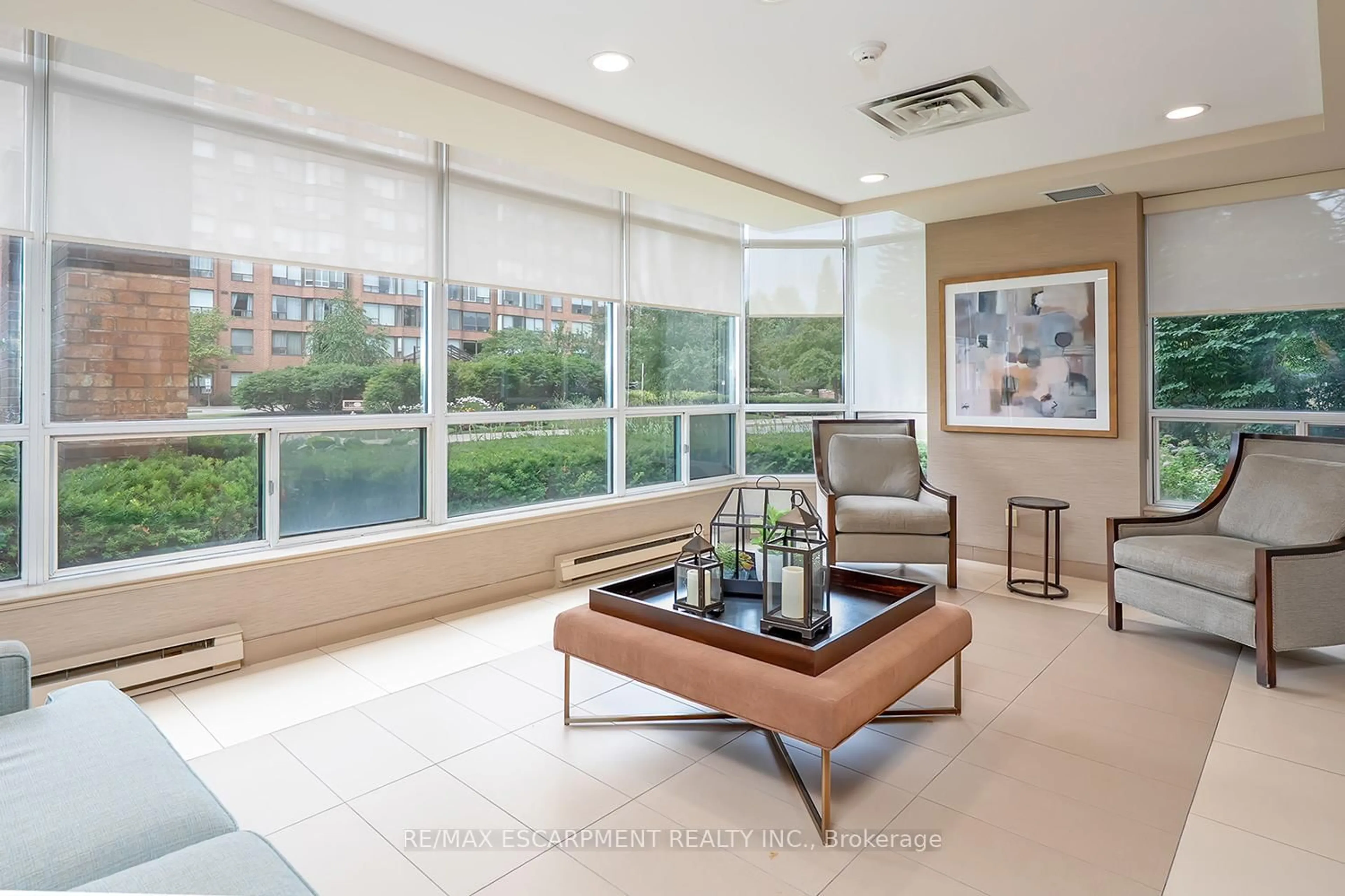 Unknown for 1276 Maple Crossing Blvd #612, Burlington Ontario L7S 2J9
