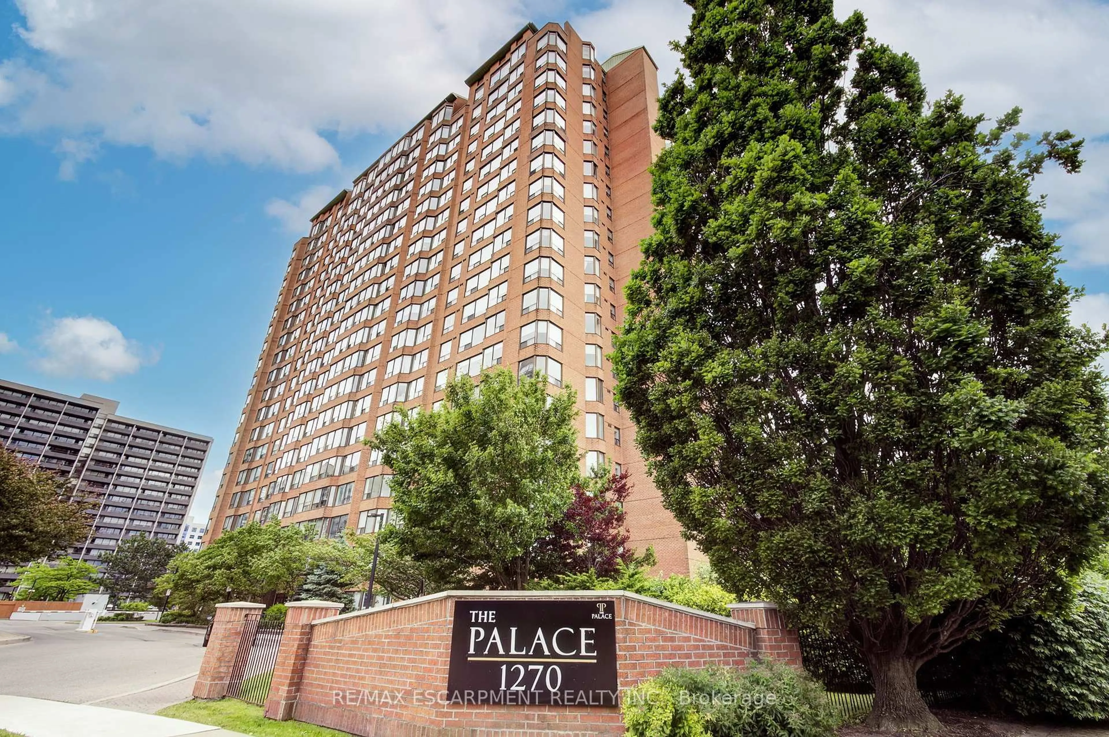 Unknown for 1270 Maple Crossing Blvd #306, Burlington Ontario L7S 2J3