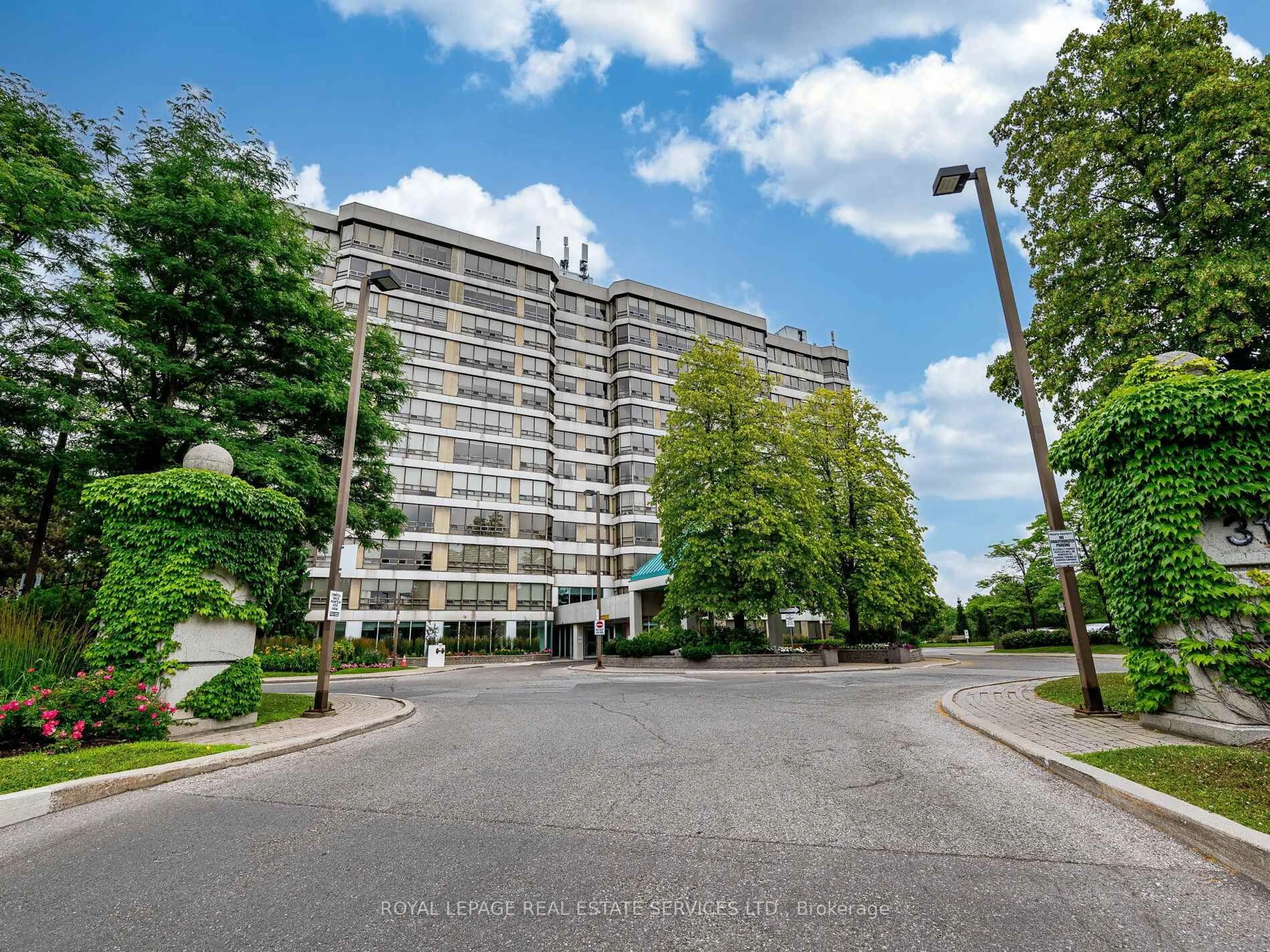 Unknown for 310 Mill St #202, Brampton Ontario L6Y 3B1