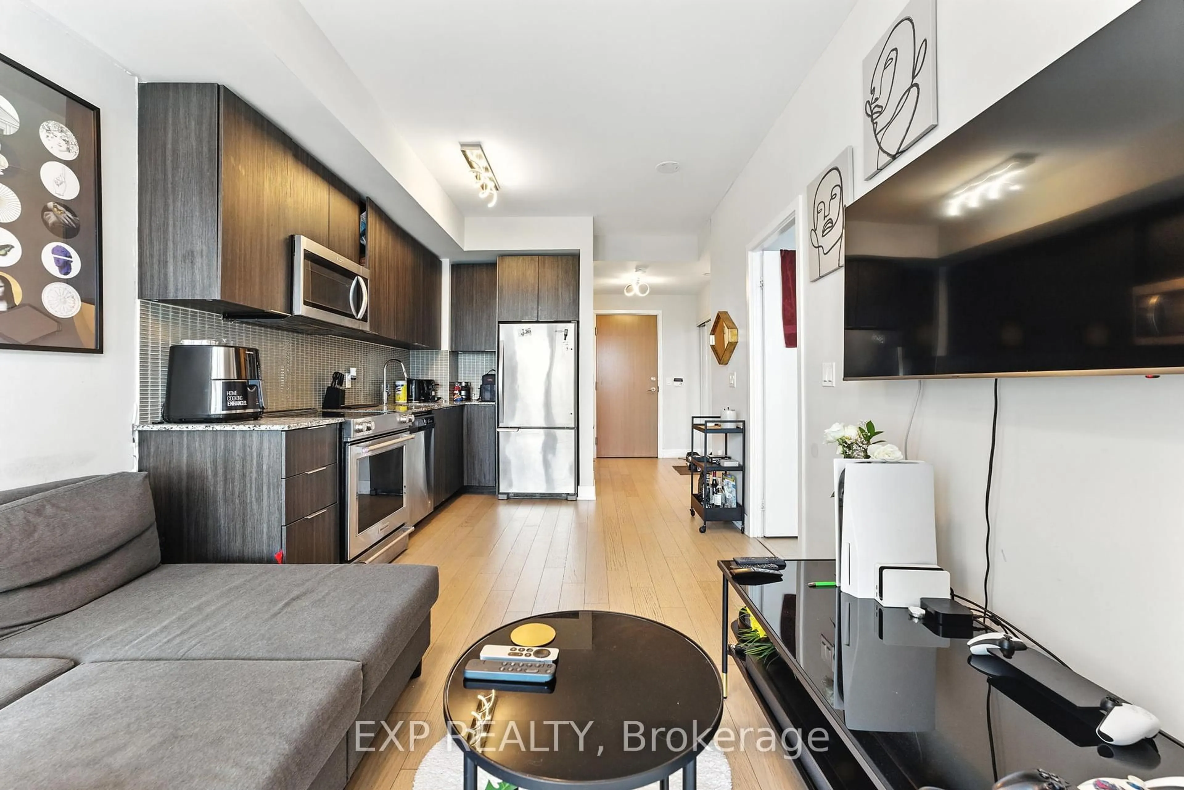 Open concept kitchen, unknown for 20 Shore Breeze Dr #3003, Toronto Ontario M8V 0C7