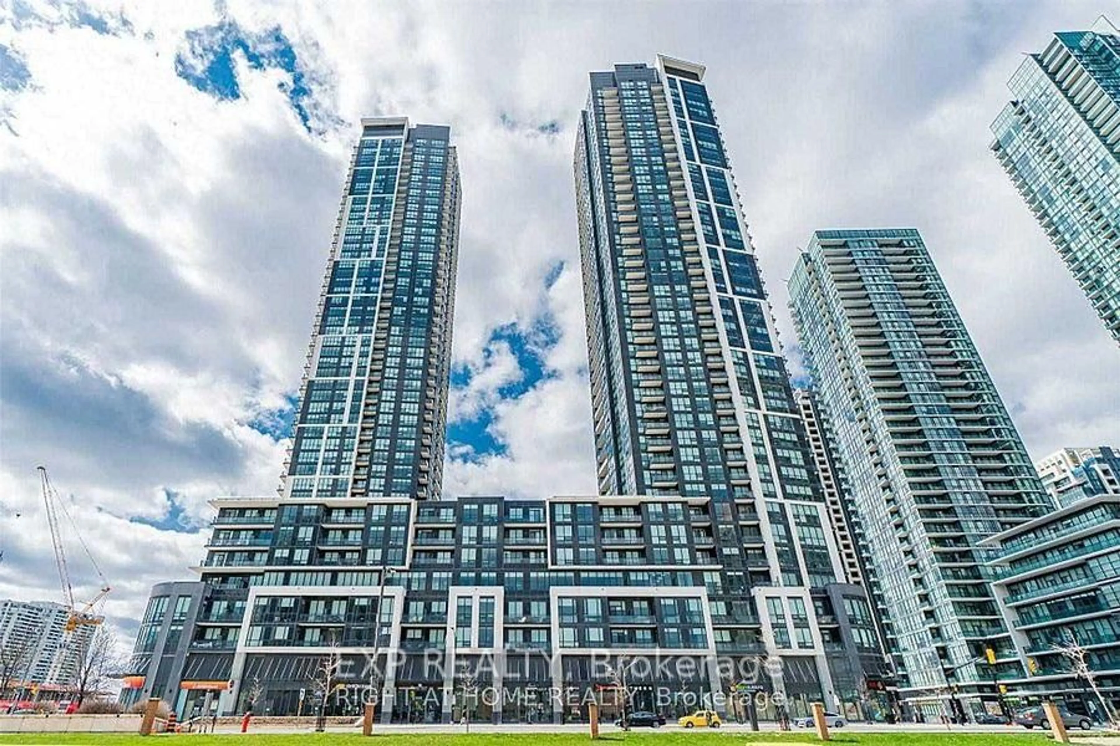 A pic from outside/outdoor area/front of a property/back of a property/a pic from drone, unknown for 4011 Brickstone Mews #3108, Mississauga Ontario L5B 0J7