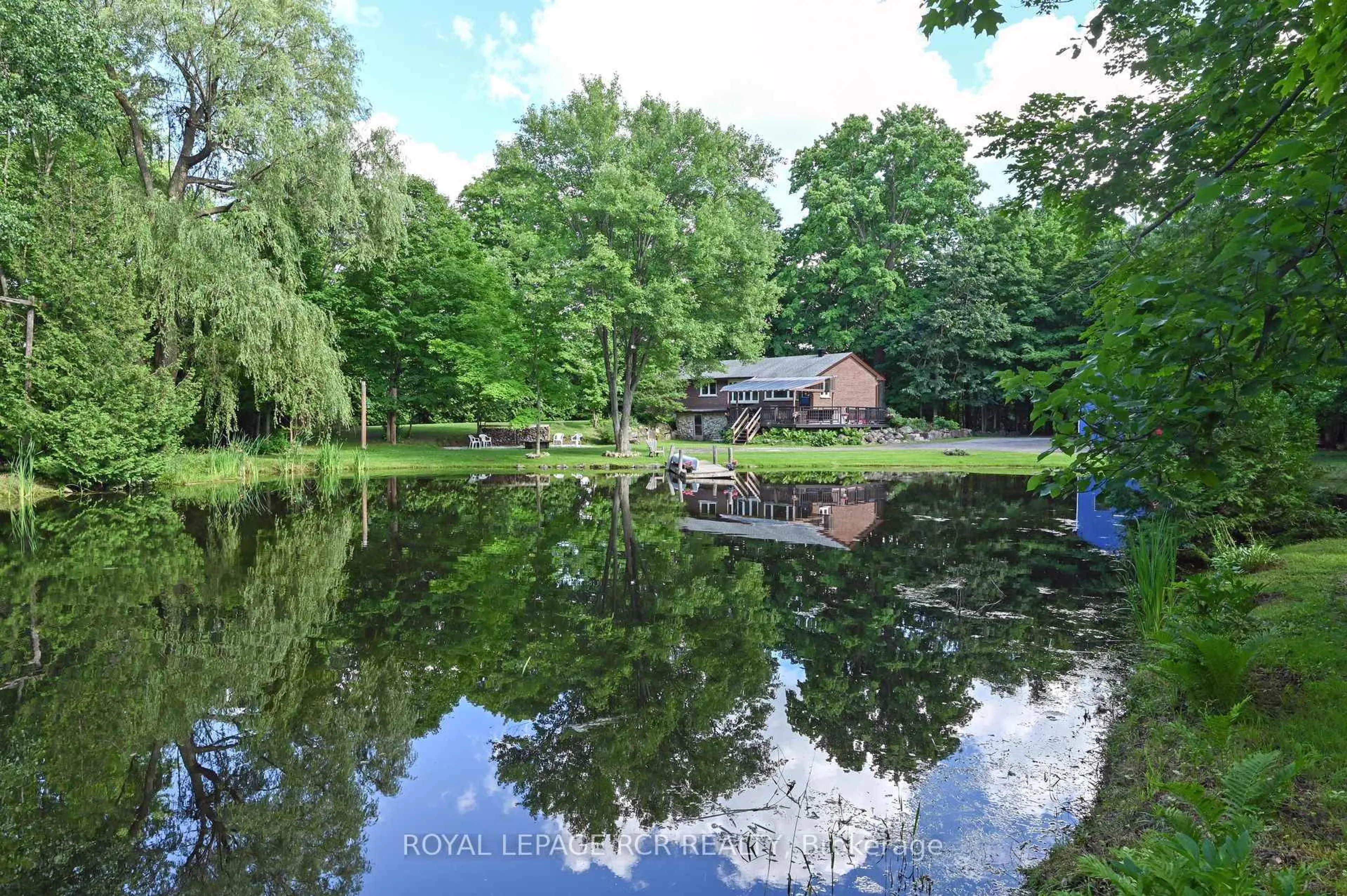 A pic from outside/outdoor area/front of a property/back of a property/a pic from drone, water/lake/river/ocean view for 14007 Fifth Line, Halton Hills Ontario L0P 1H0