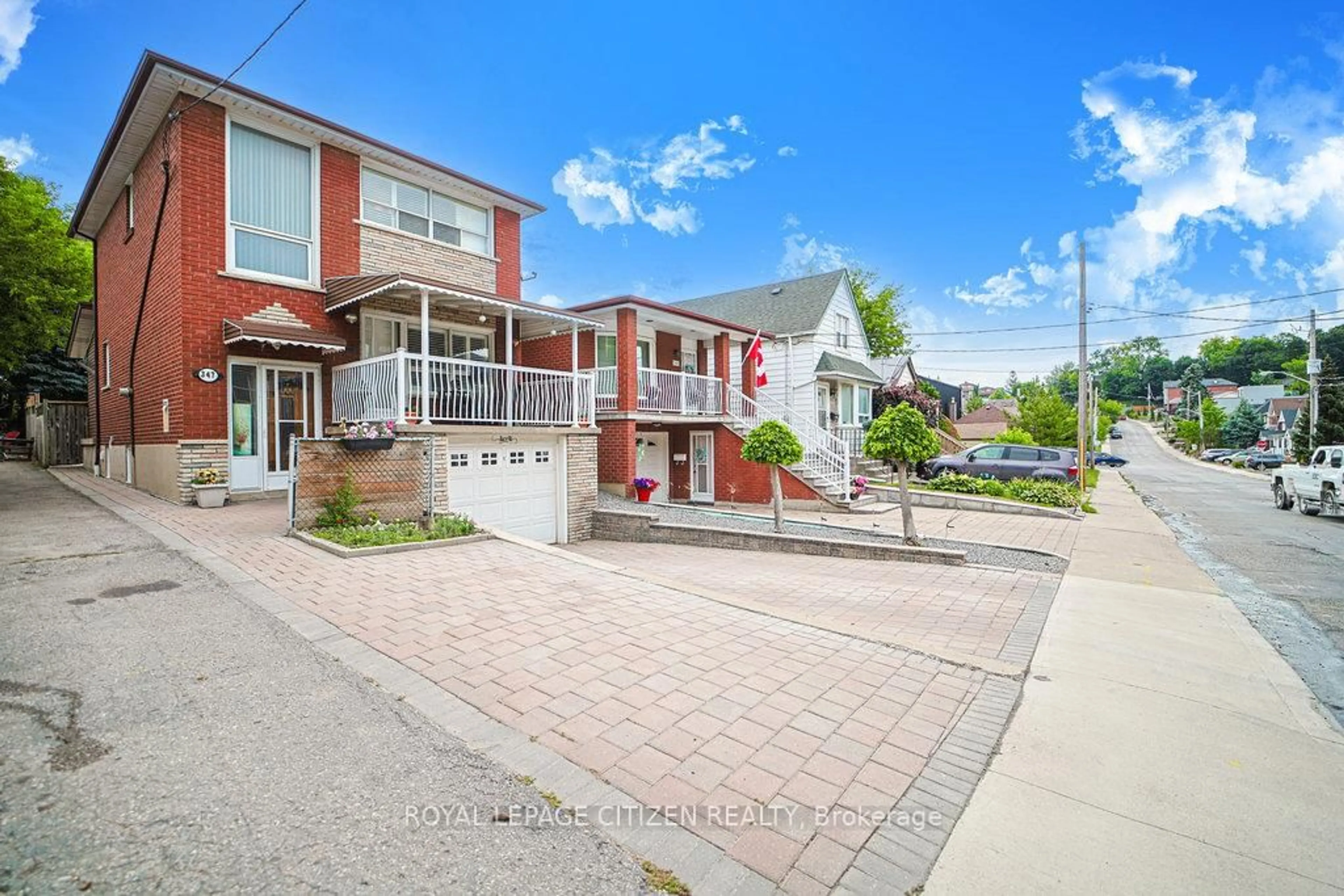 A pic from outside/outdoor area/front of a property/back of a property/a pic from drone, street for 347 Harvie Ave, Toronto Ontario M6E 4L6
