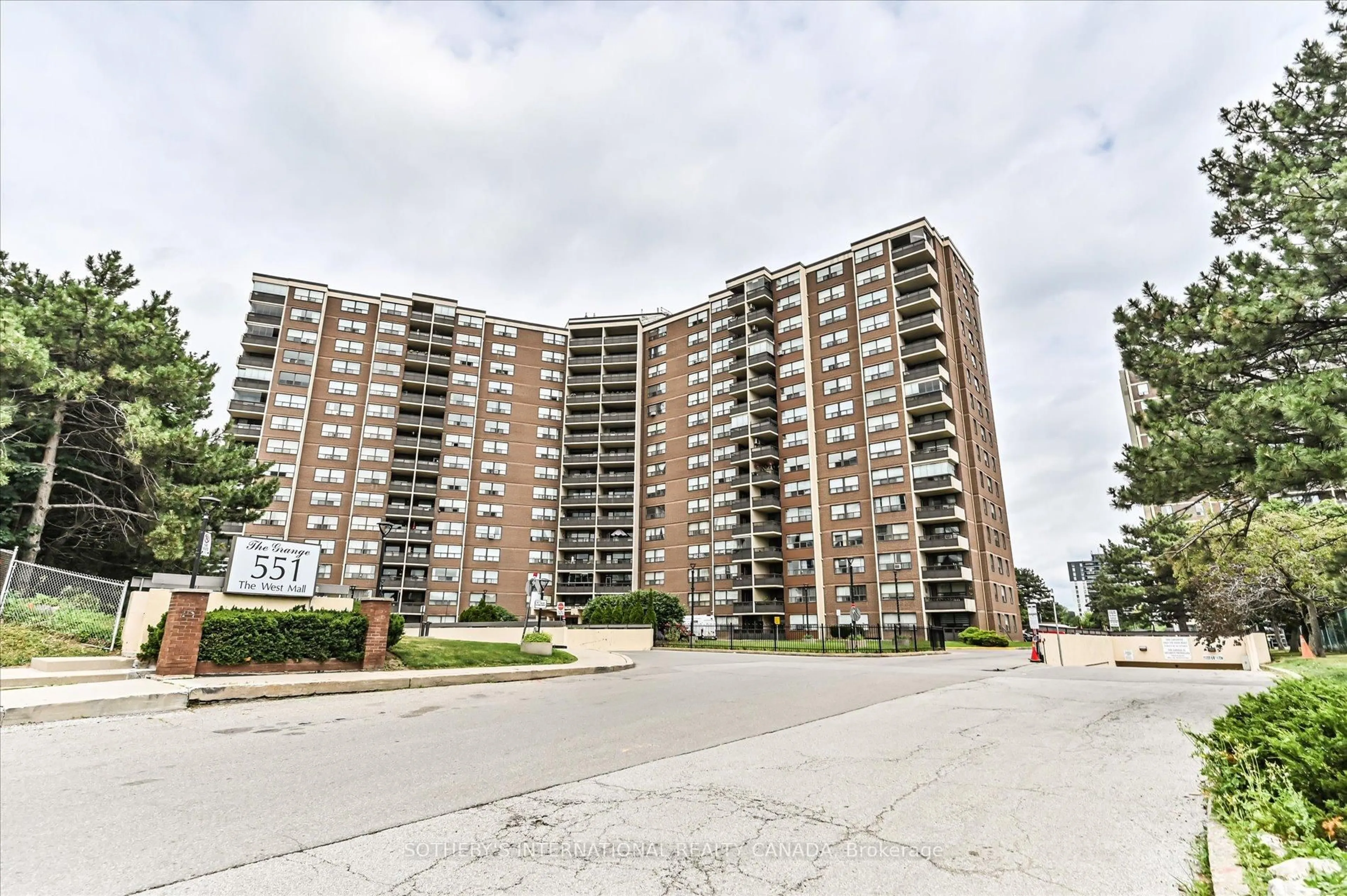 Unknown for 551 The West Mall #1120, Toronto Ontario M9C 1G7