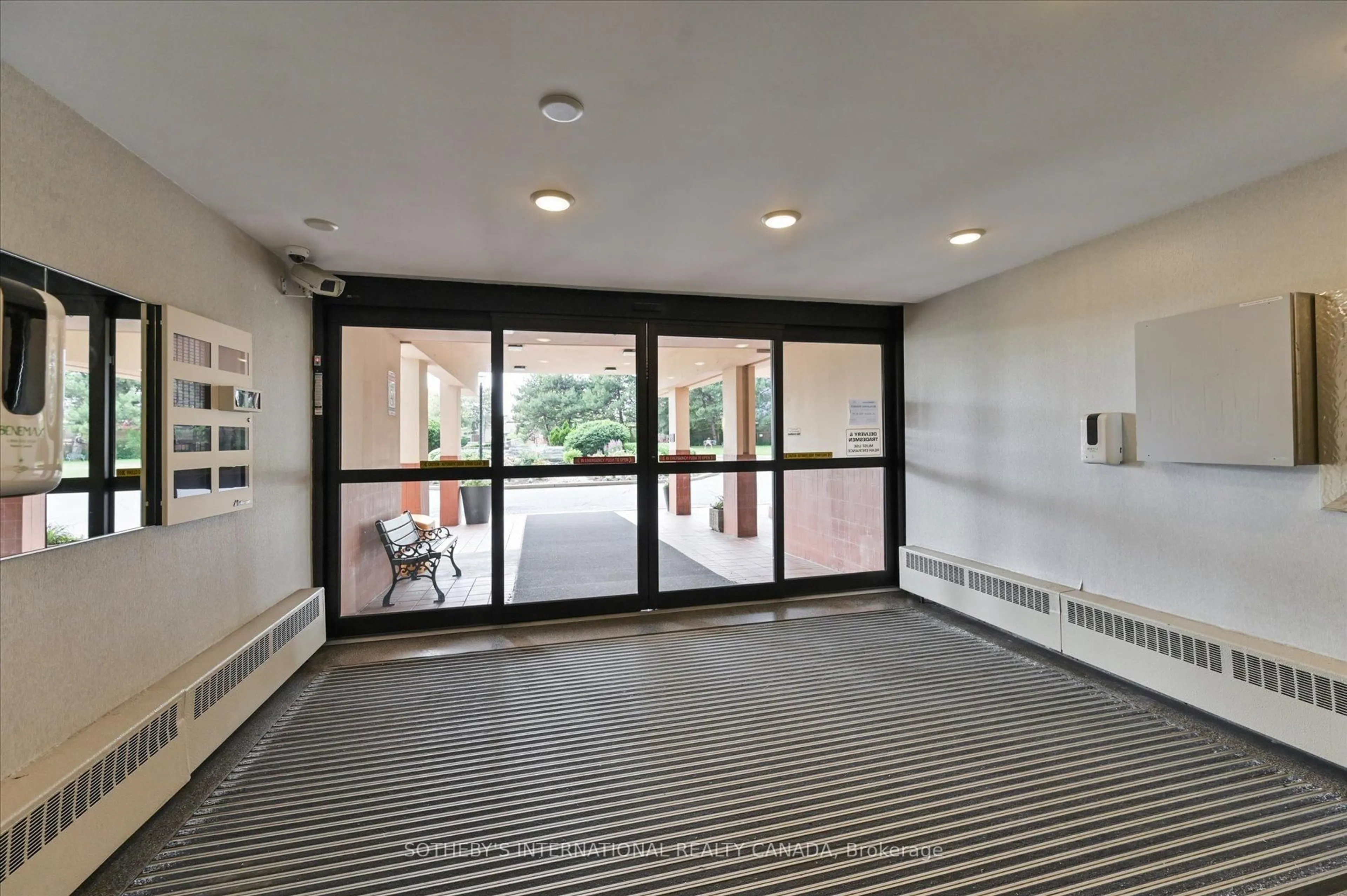 Indoor foyer for 551 The West Mall #1120, Toronto Ontario M9C 1G7