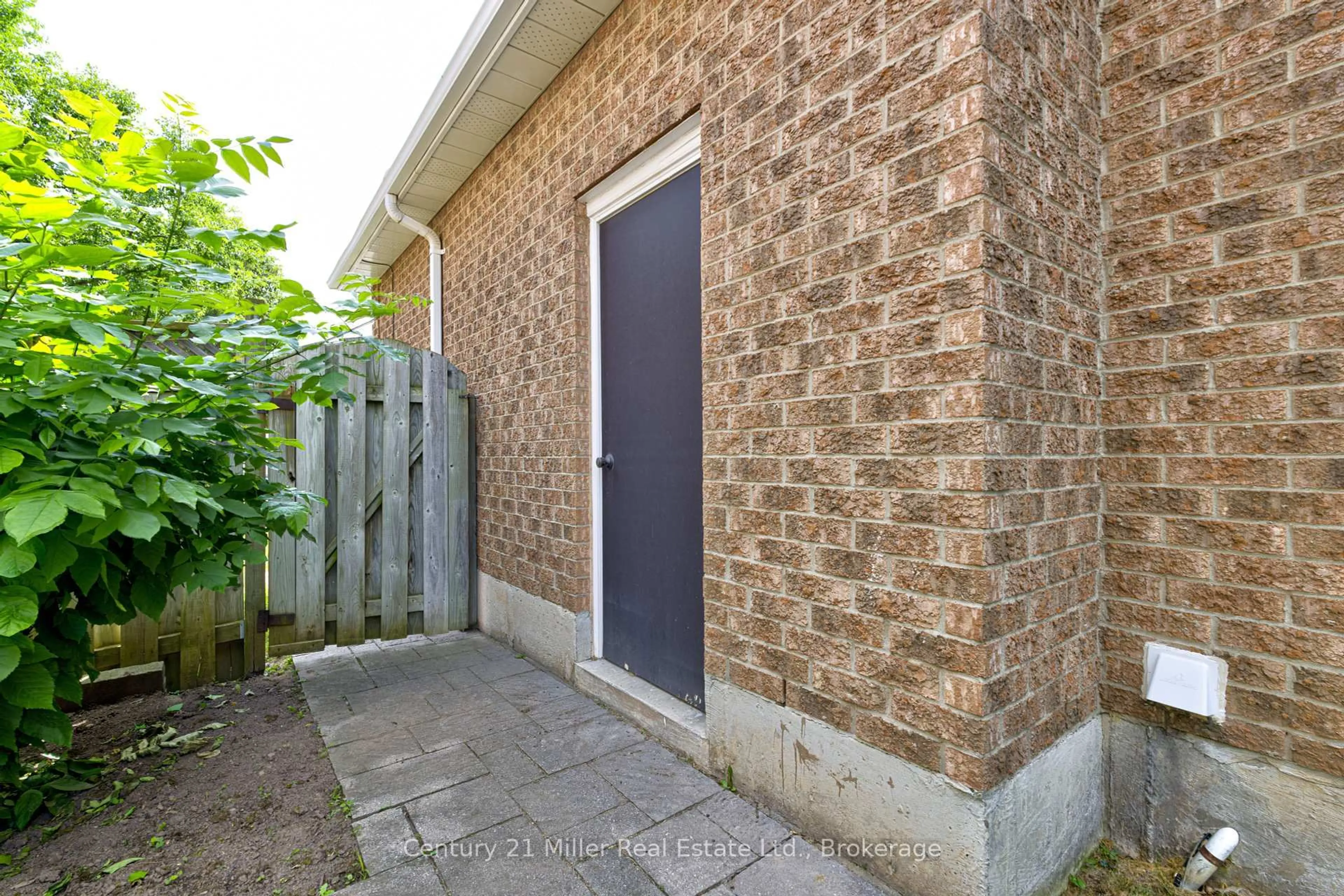 Home with brick exterior material, street for 474 Marlatt Dr, Oakville Ontario L6H 5X4