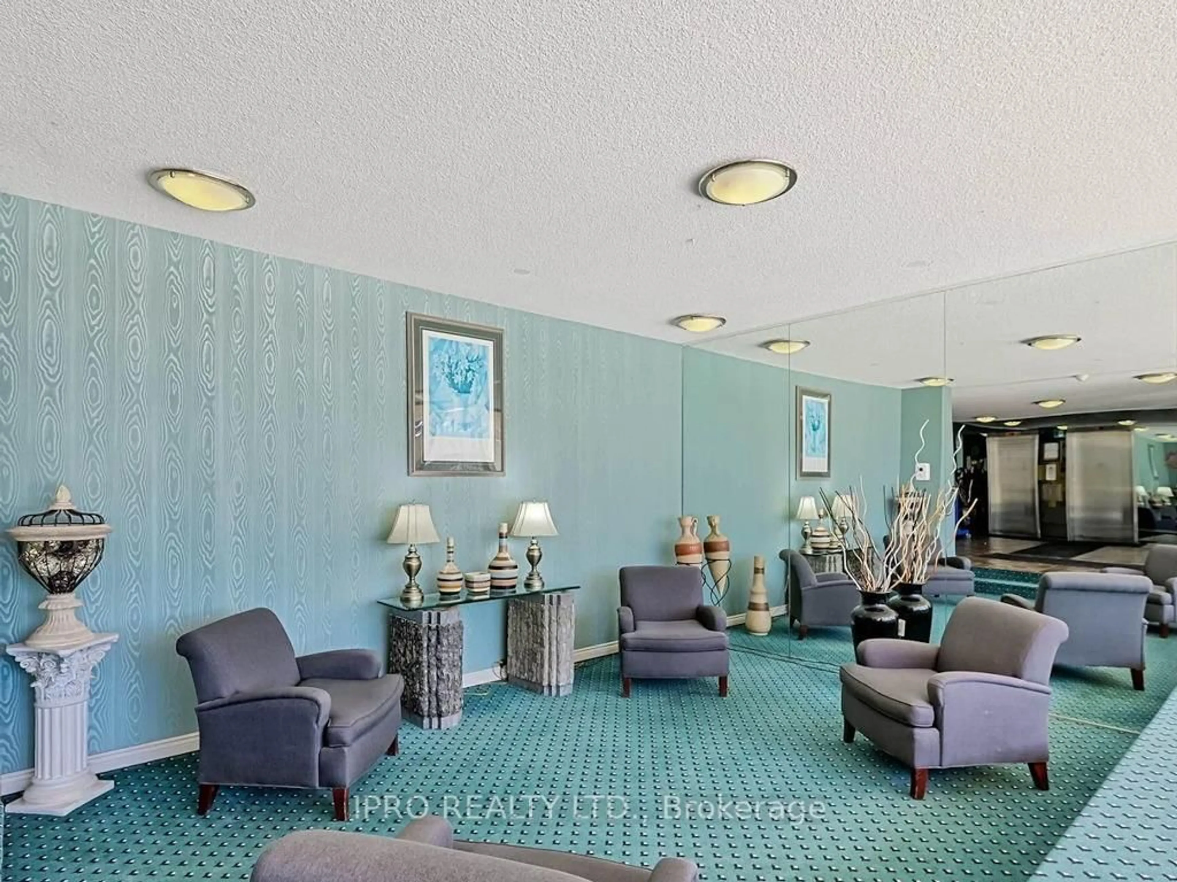 Lobby for 2929 Aquitaine Ave #1209, Mississauga Ontario L5N 2C7