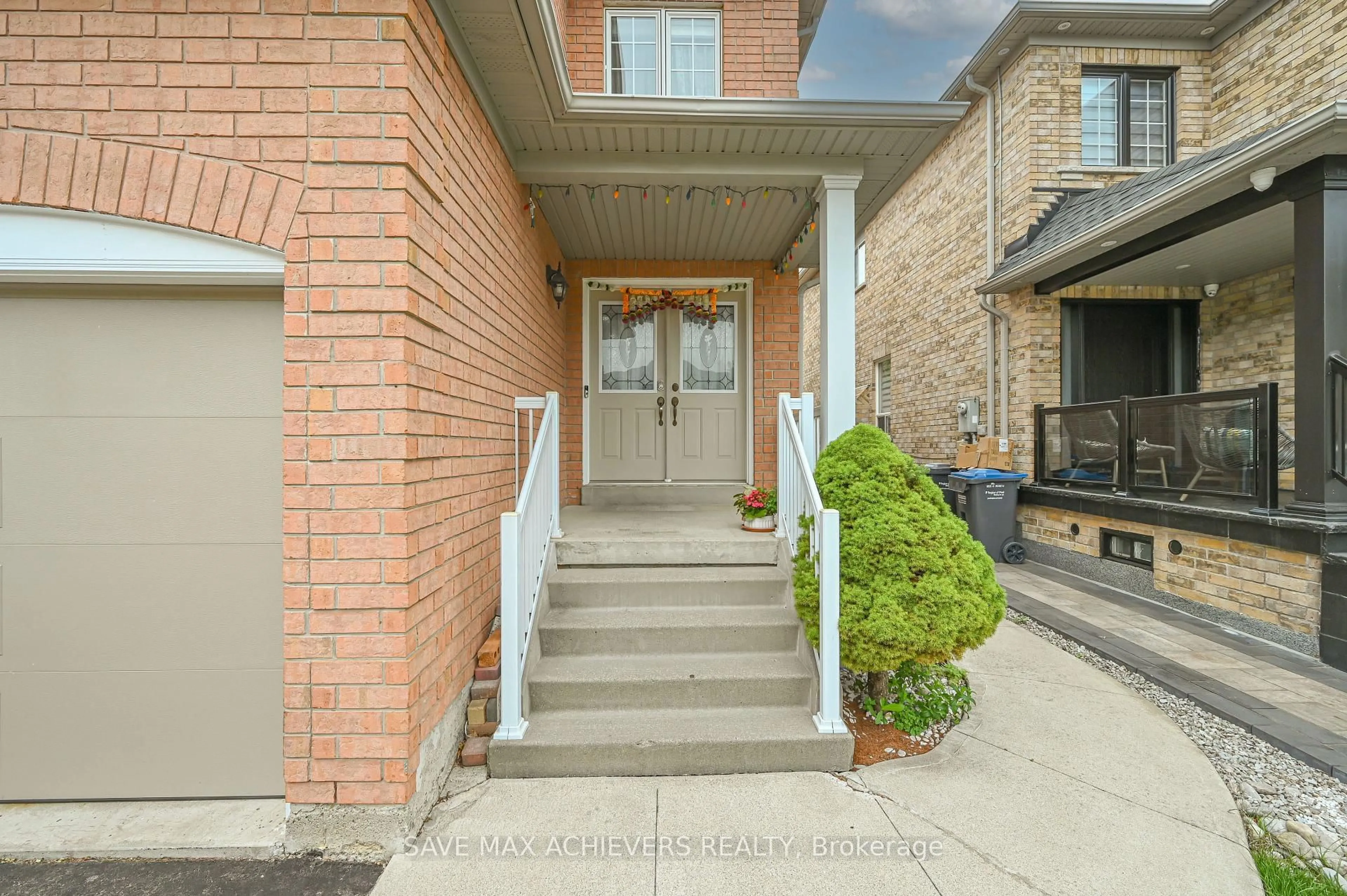 Unknown for 21 Riverplace Cres, Brampton Ontario L6P 2N2