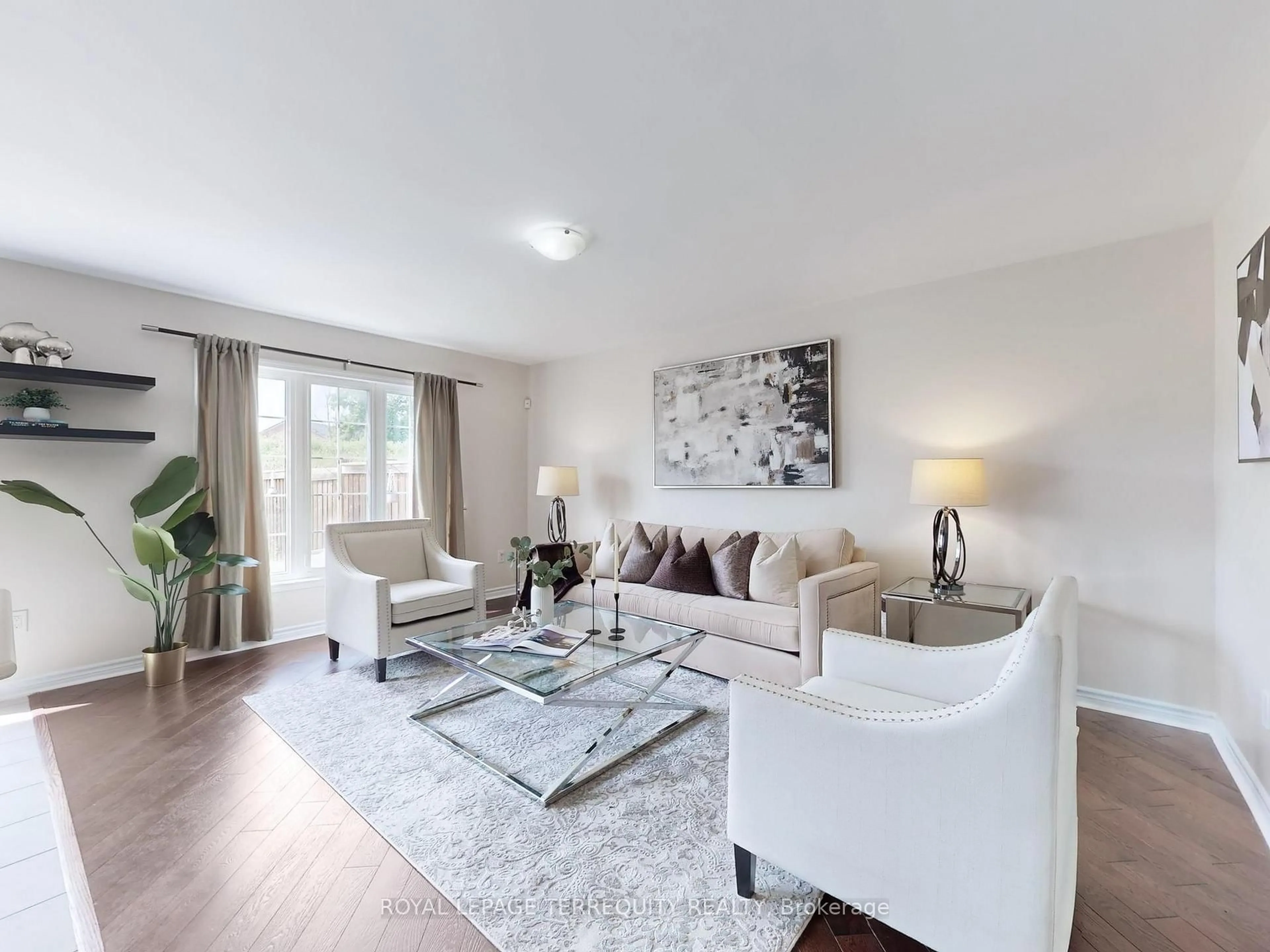 Living room with furniture, unknown for 879 Brassard Circ, Milton Ontario L9T 8E2