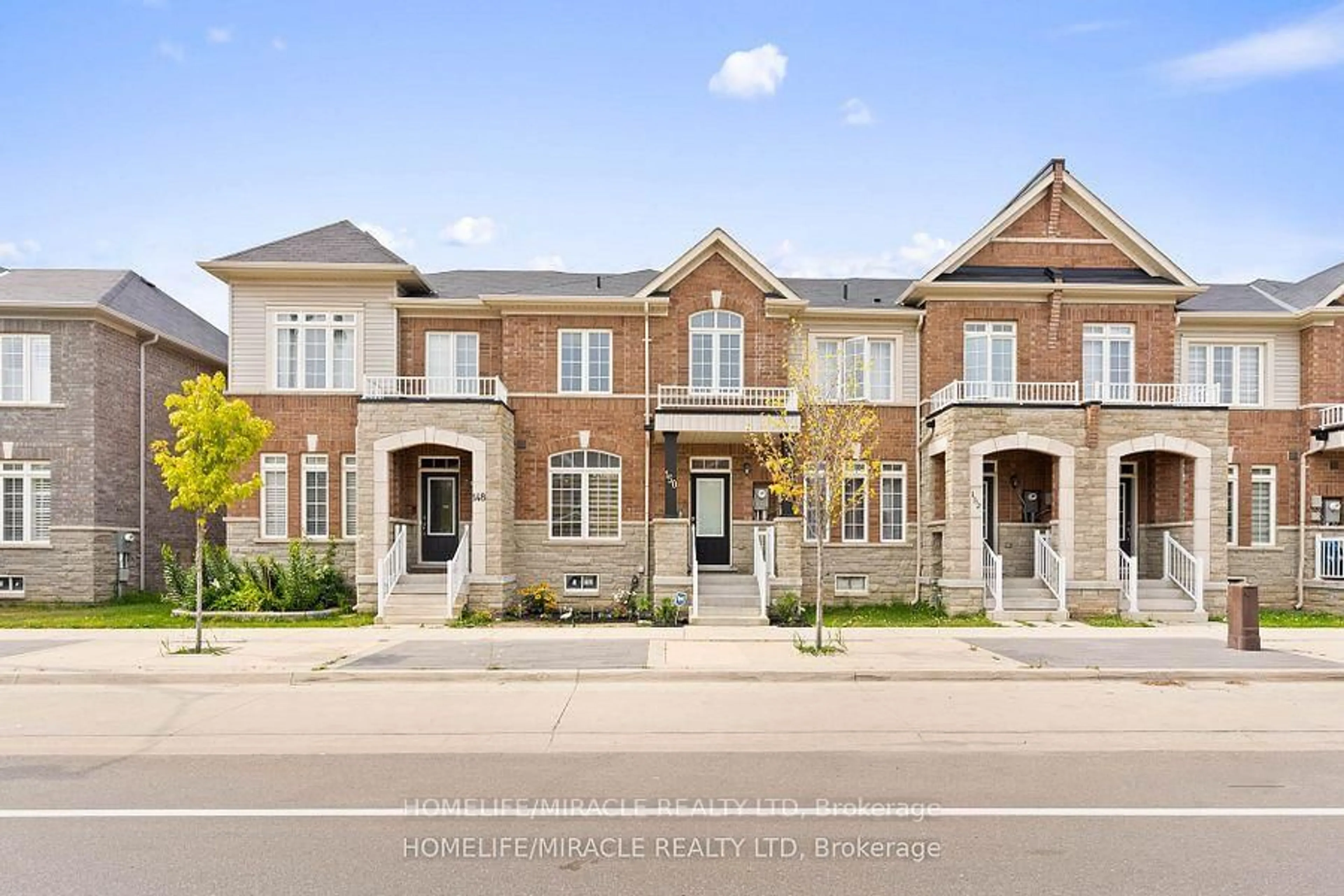 Home with brick exterior material, street for 150 Remembrance Rd, Brampton Ontario L7A 4X1